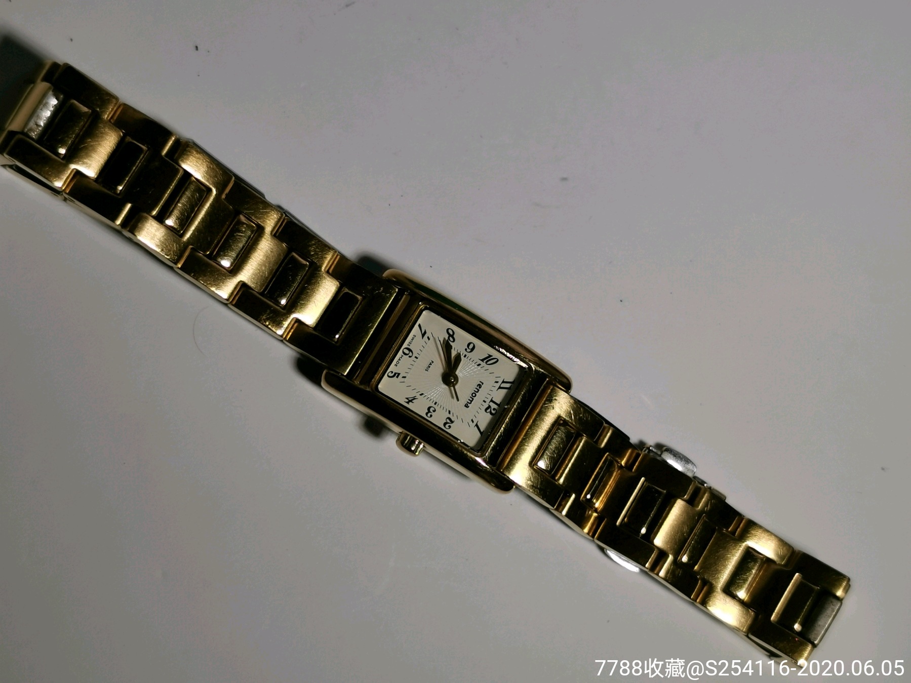 瑞士精制法国品牌renoma石英女表表盘17.5*21mm厚7mm表带长19cm