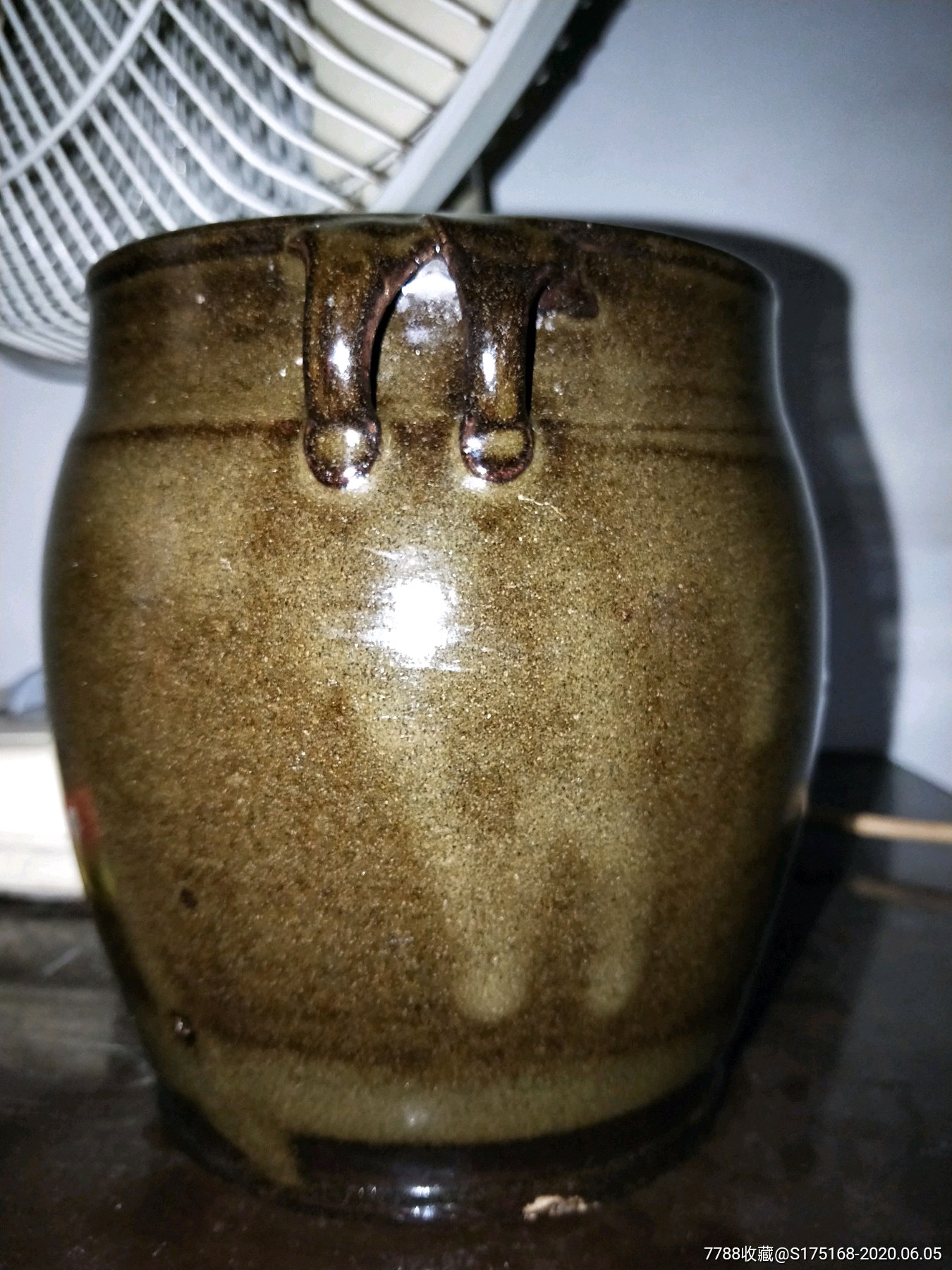 清代茶叶末釉双耳罐