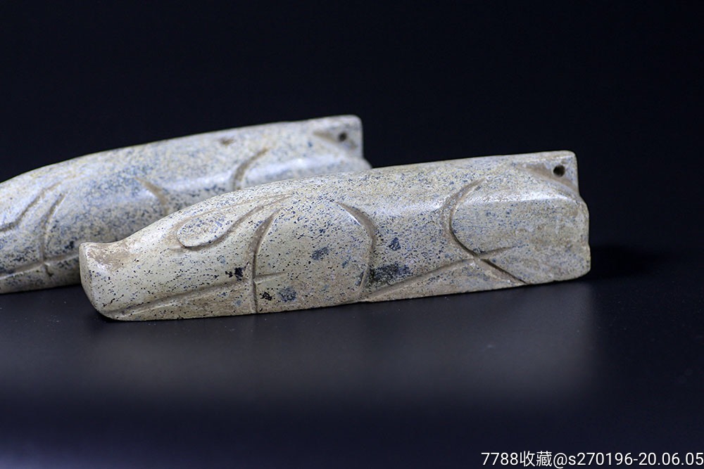 精品和田玉旧藏回流高古玉八刀汉猪