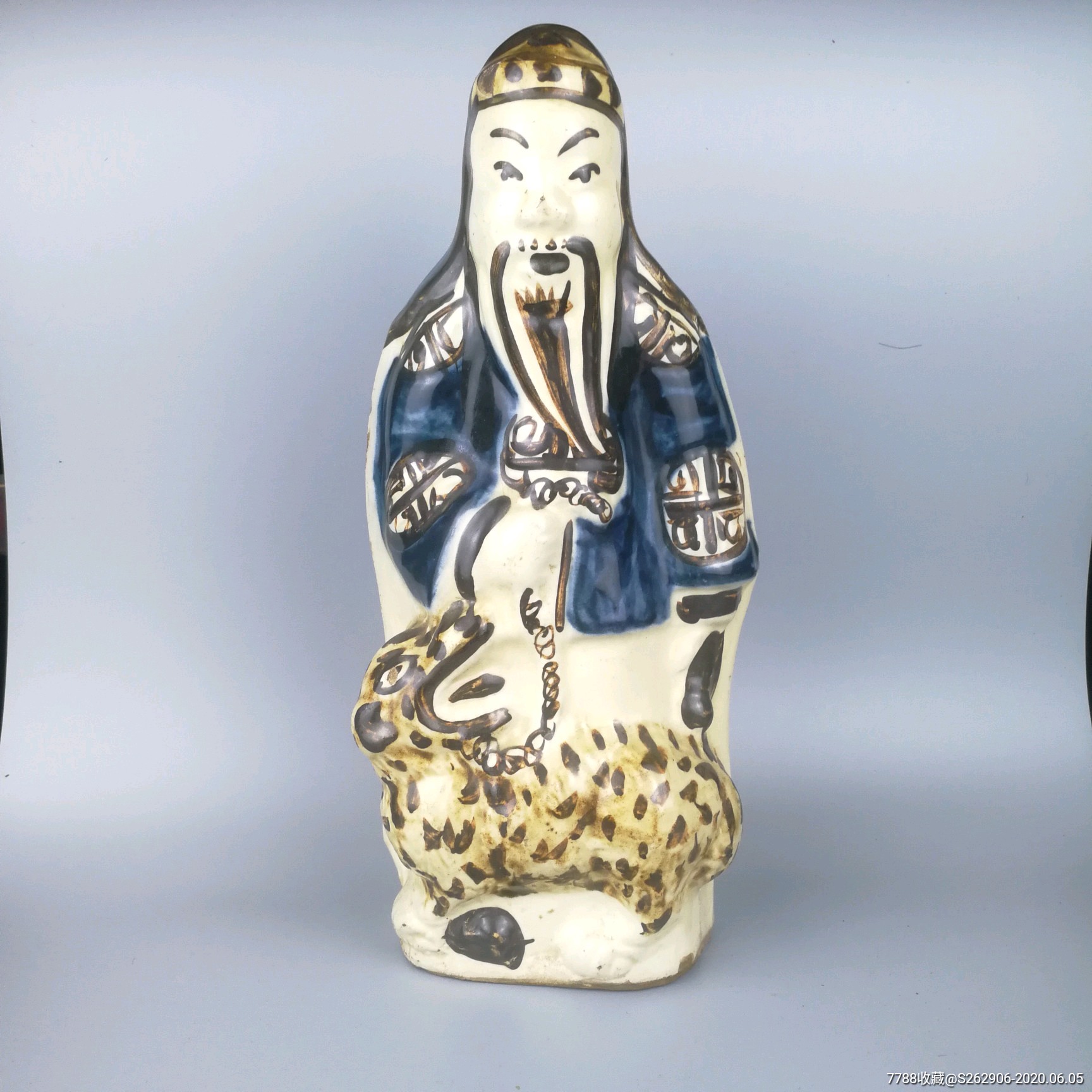 清代磁州窑带彩禹王锁蛟龙塑像古玩老瓷器大禹锁蛟雕塑大禹治水像