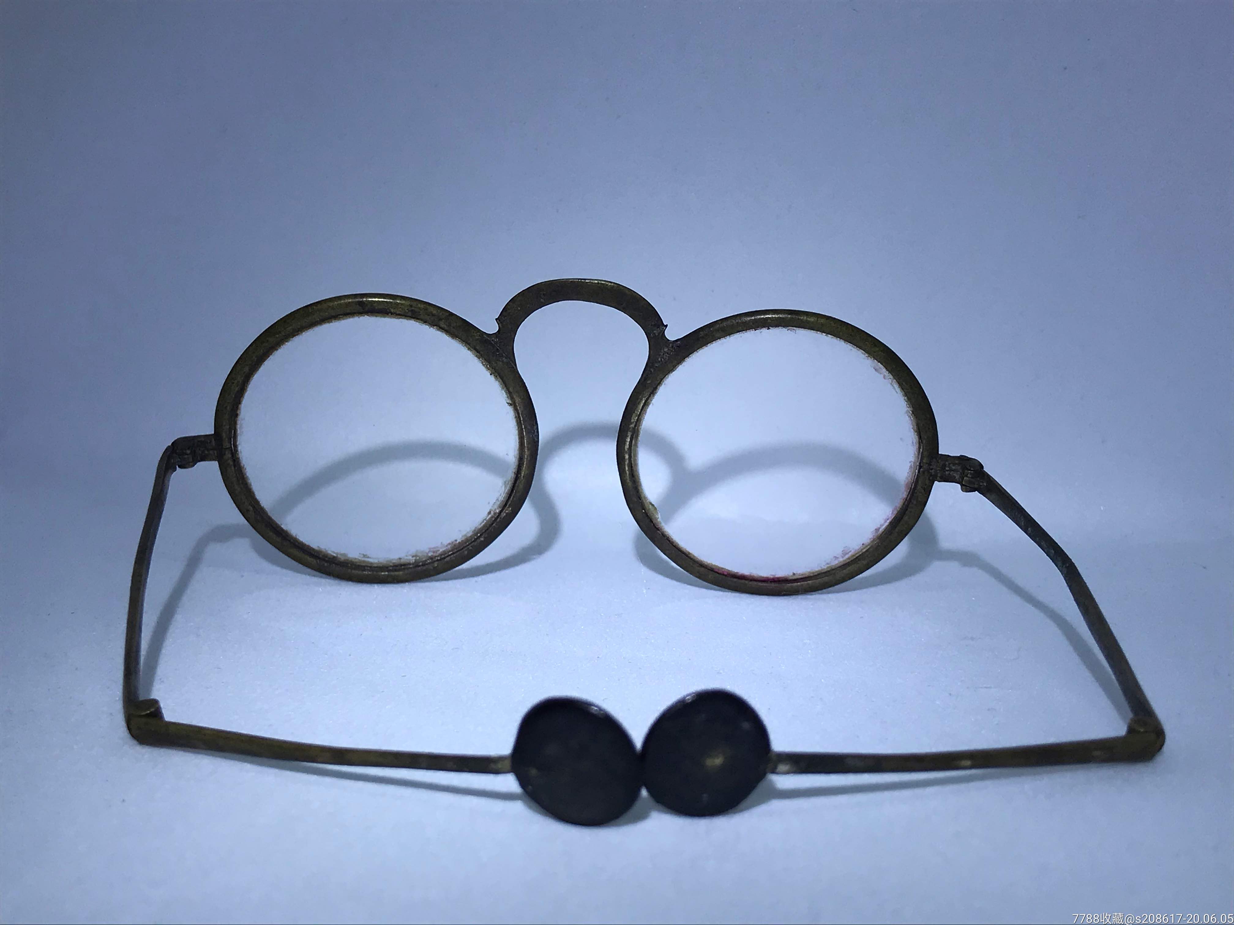 清代石头眼镜图片