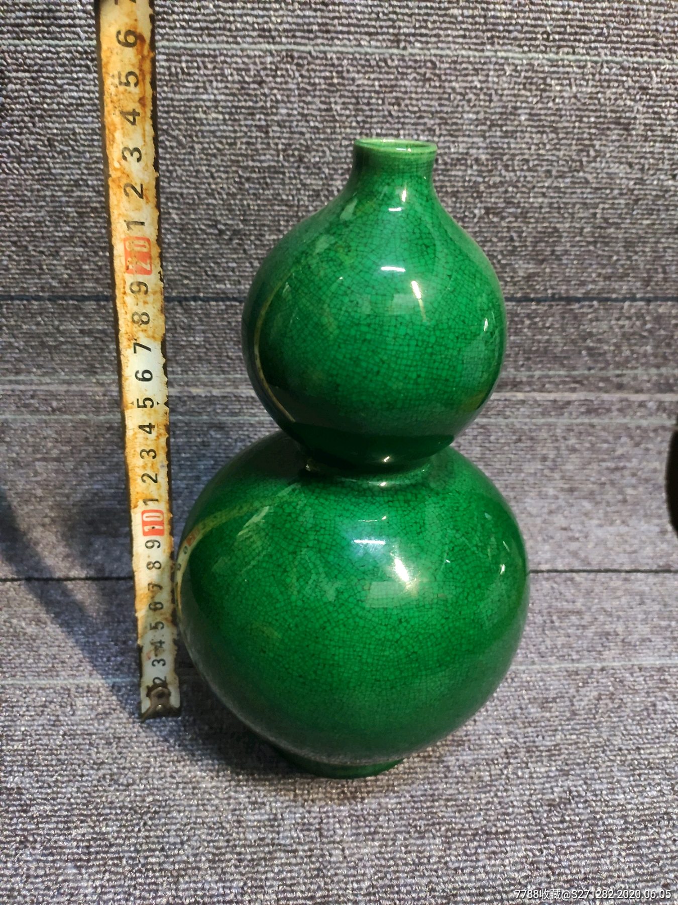 绿釉葫芦瓶