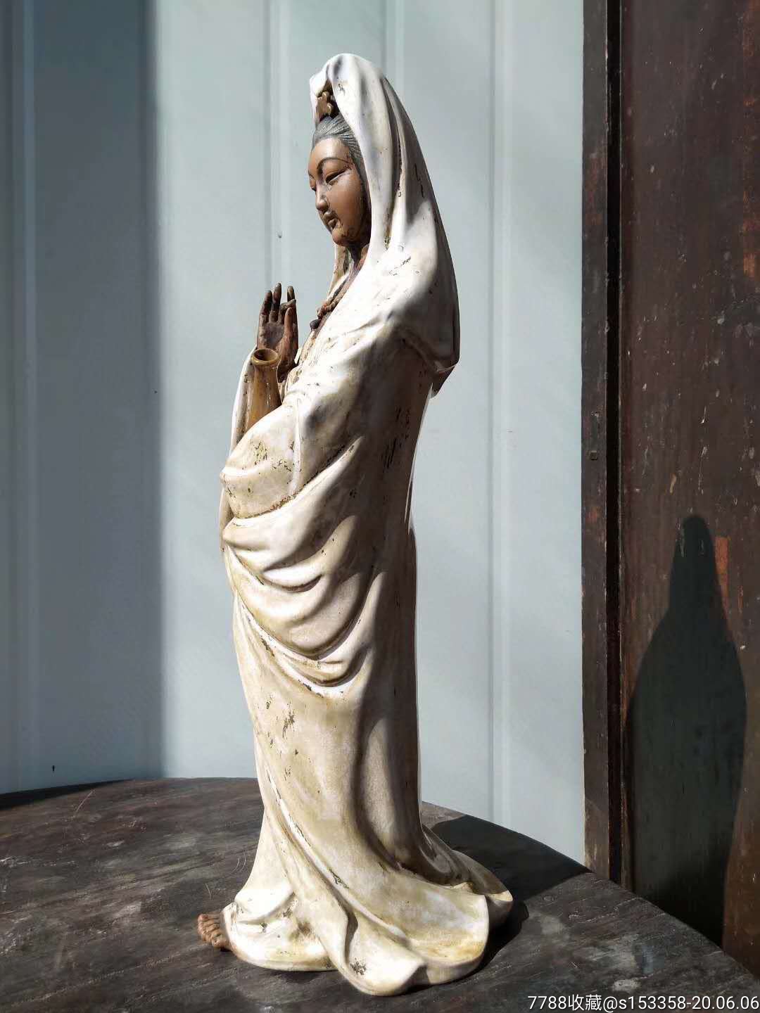 紫砂挂釉观音菩萨像