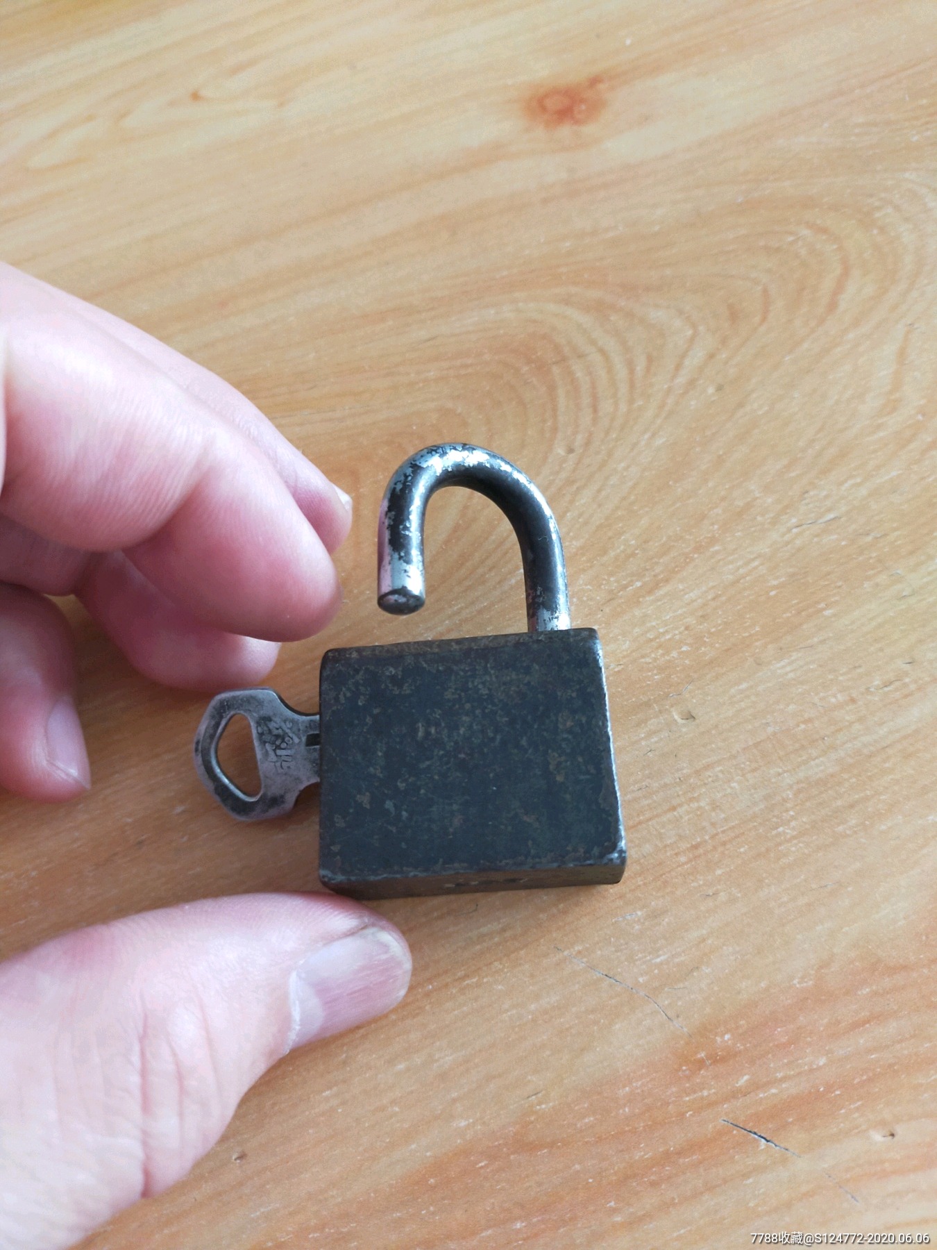 铁牛牌挂锁