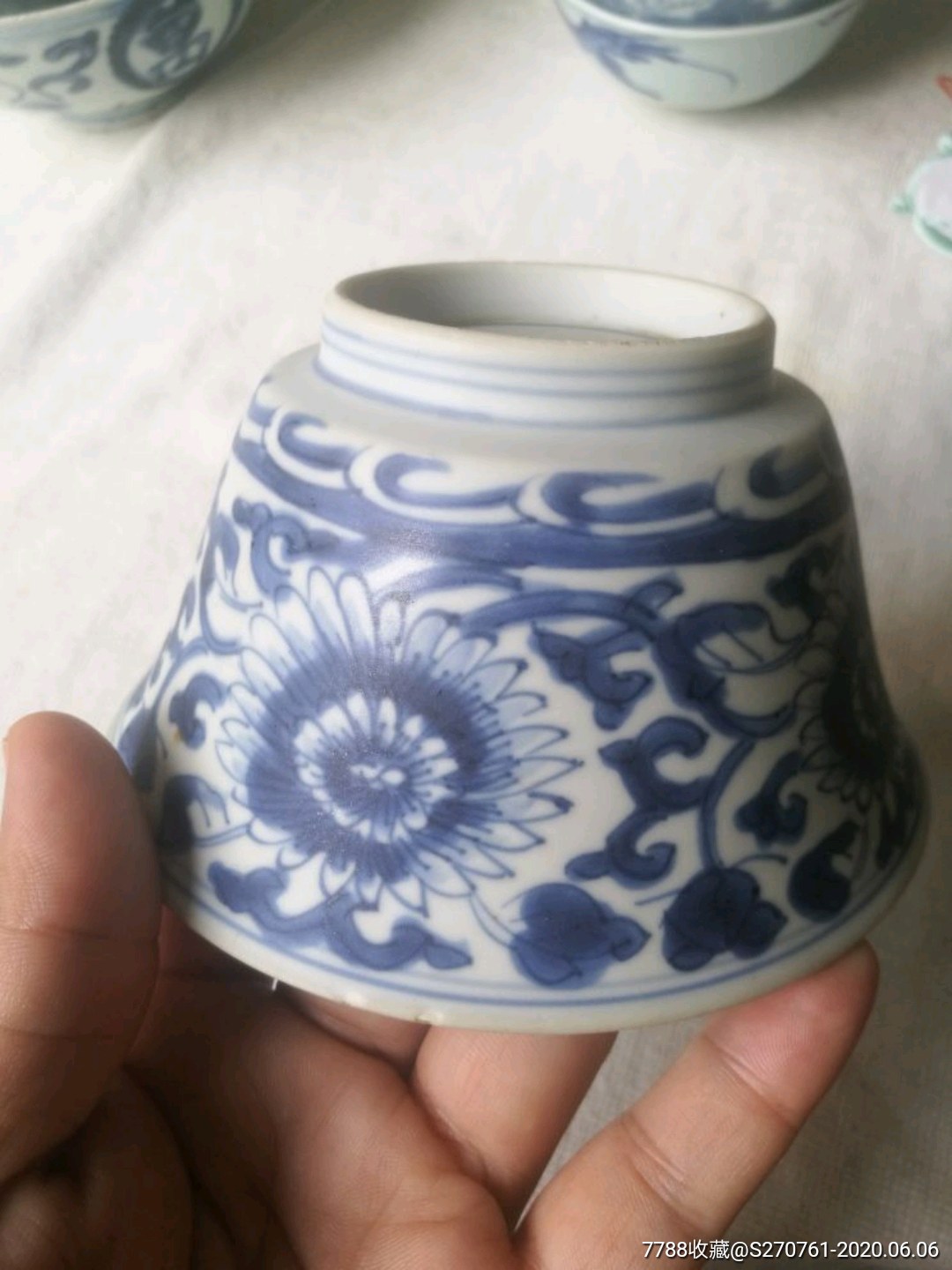 清代康熙青花马蹄碗