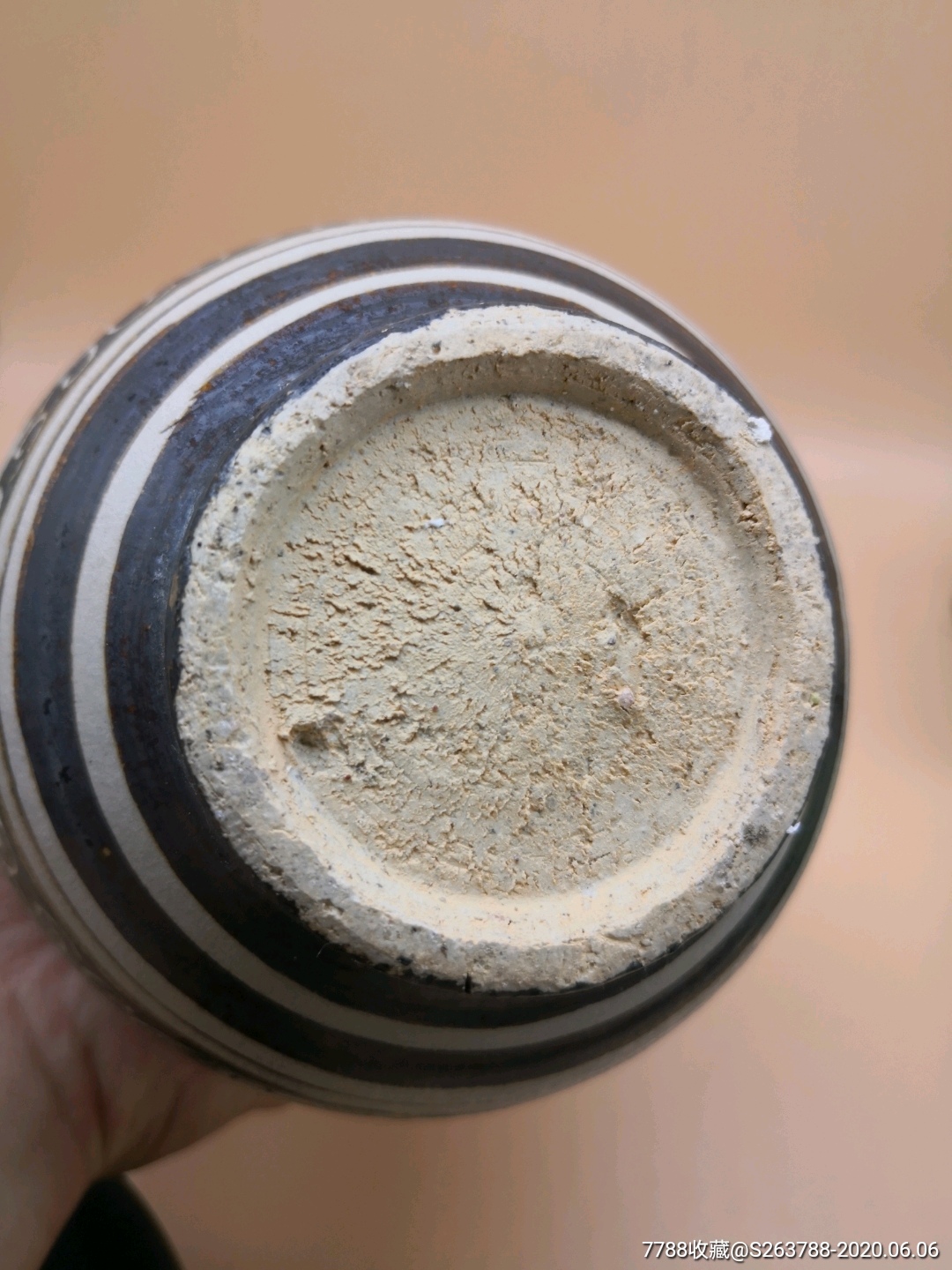 元代吉州窑刻绘玉壶春瓶