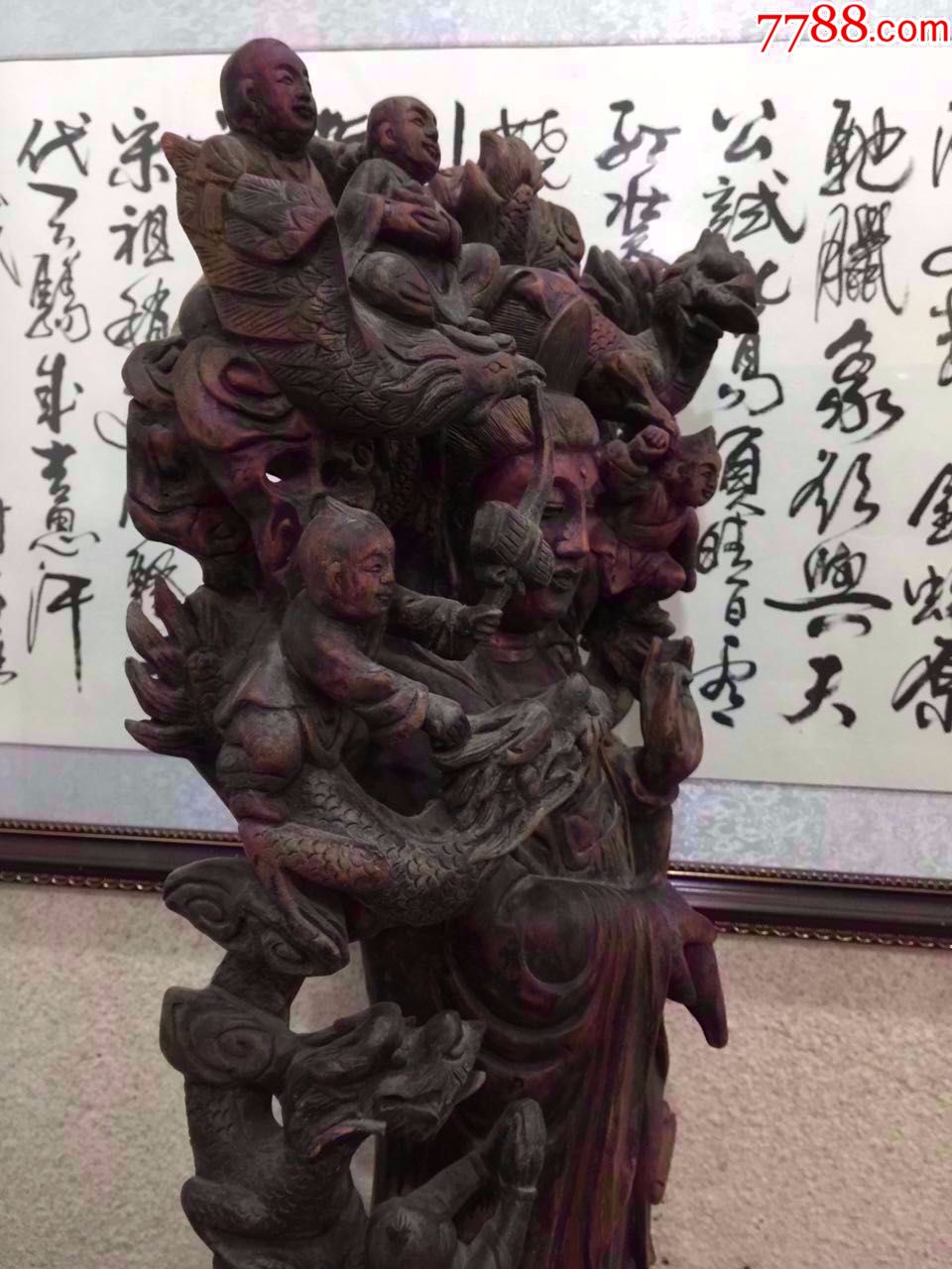 香樟木雕---九龙九子观音像