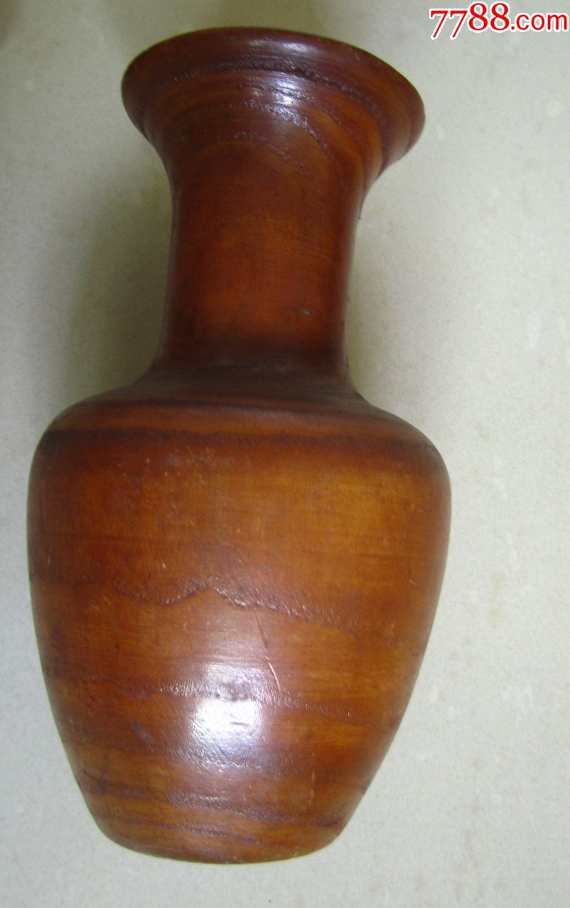 一个好品木头瓶子