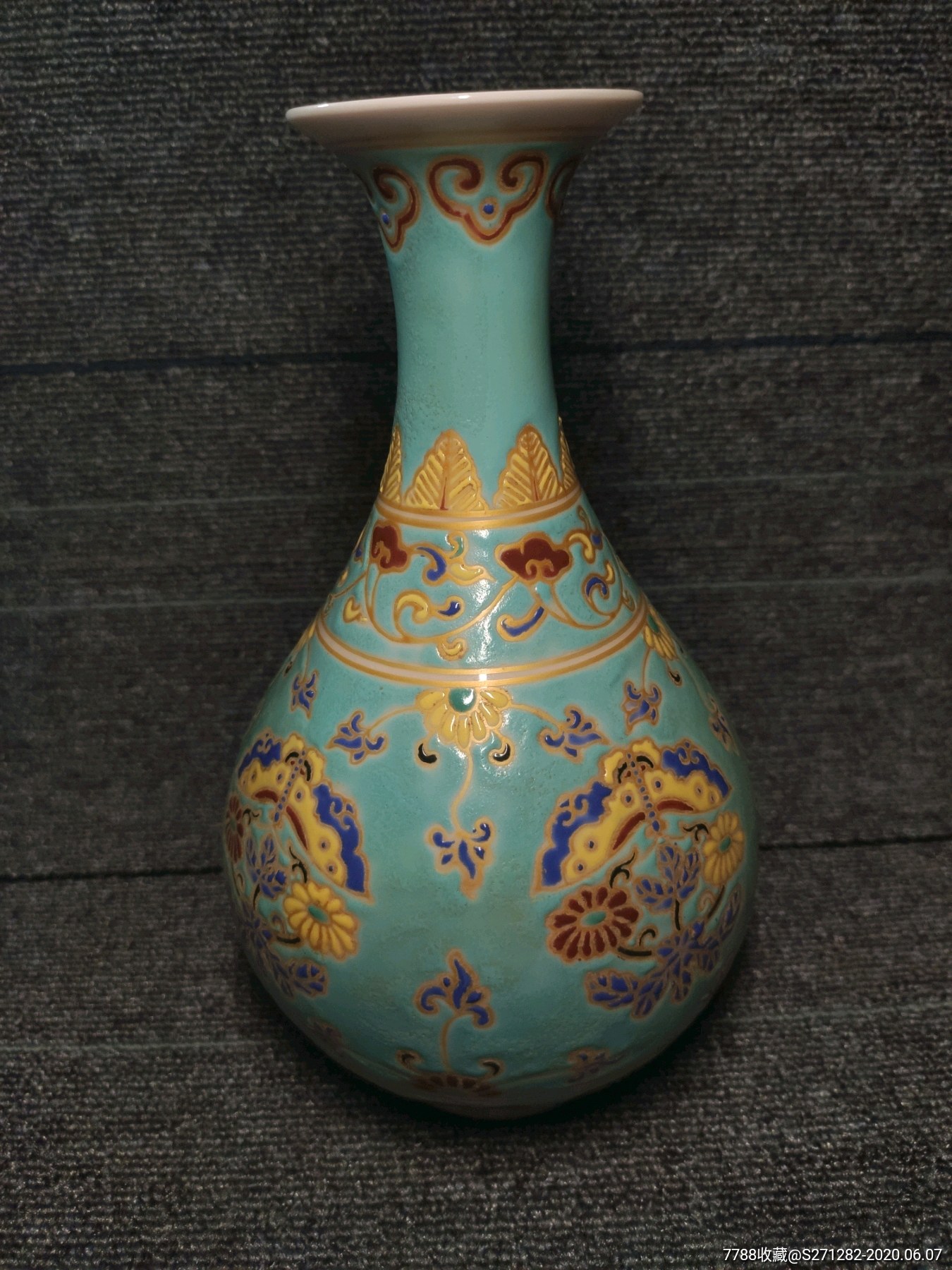 夜光瓷花瓶