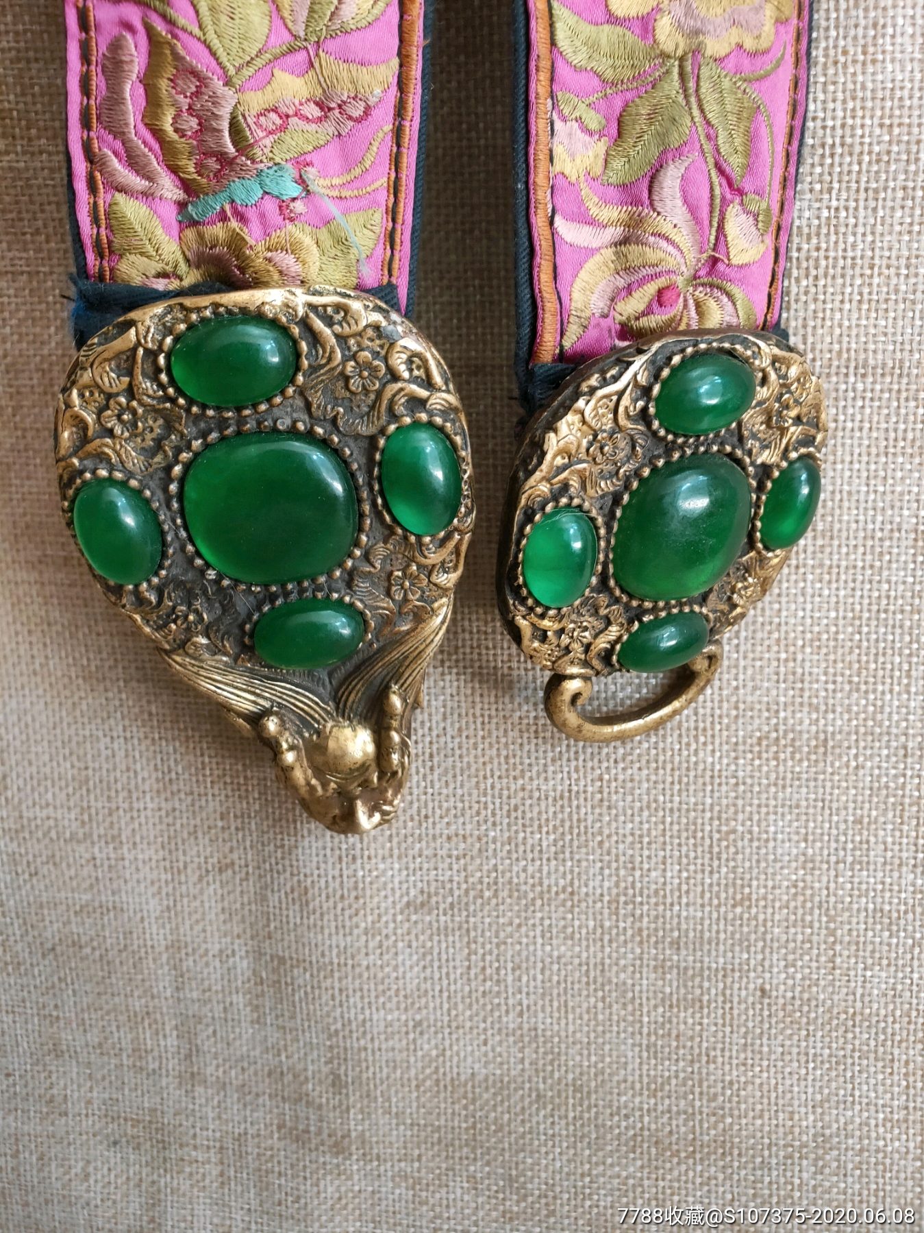 王爷佩戴的翡翠腰带