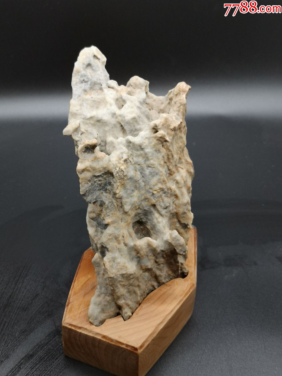 包真天然新疆戈壁风凌石大山子4(天然原石)