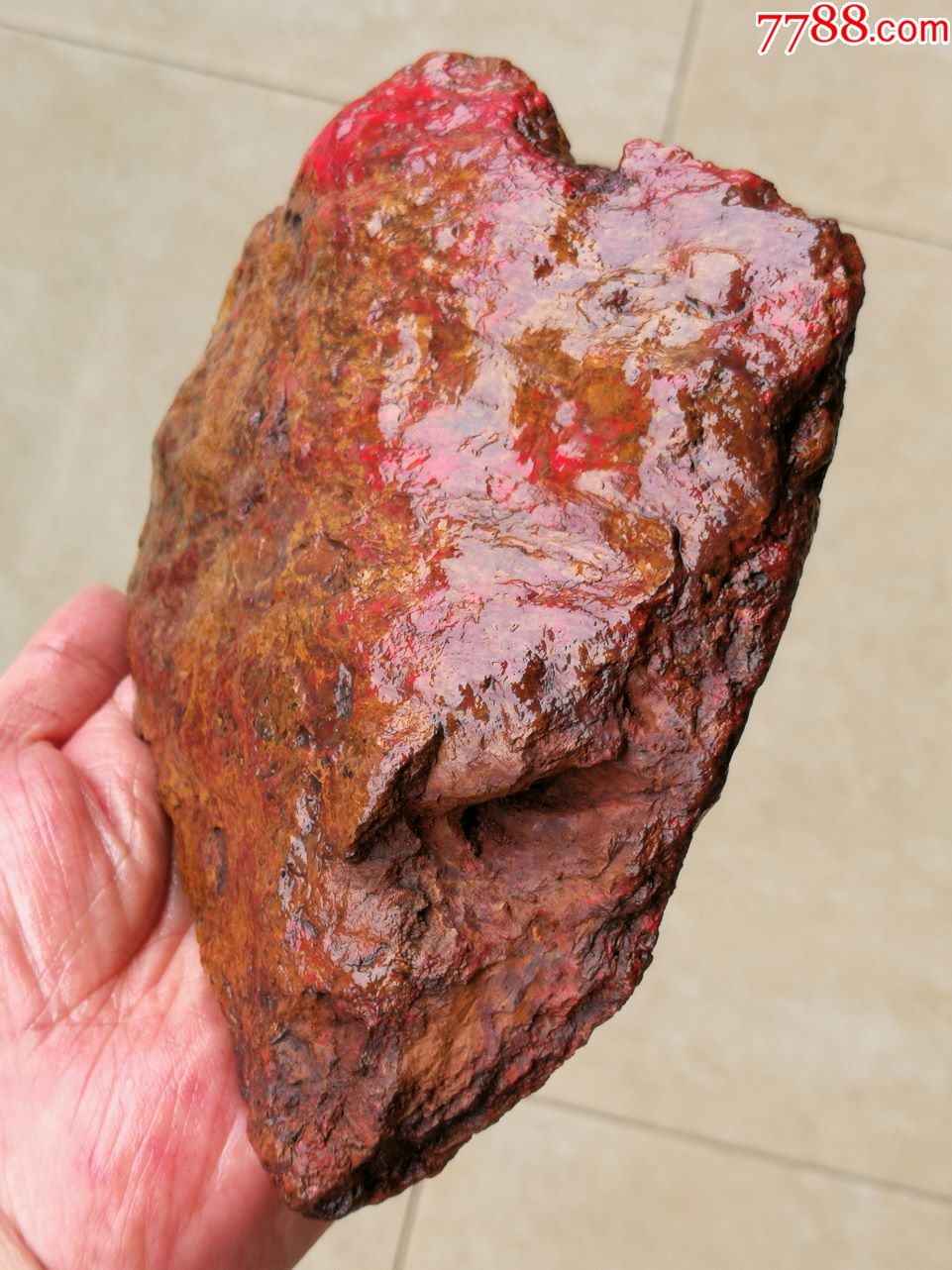 昌化田黄鸡血石毛料760g(90年代老存货,软地,手工好刻!