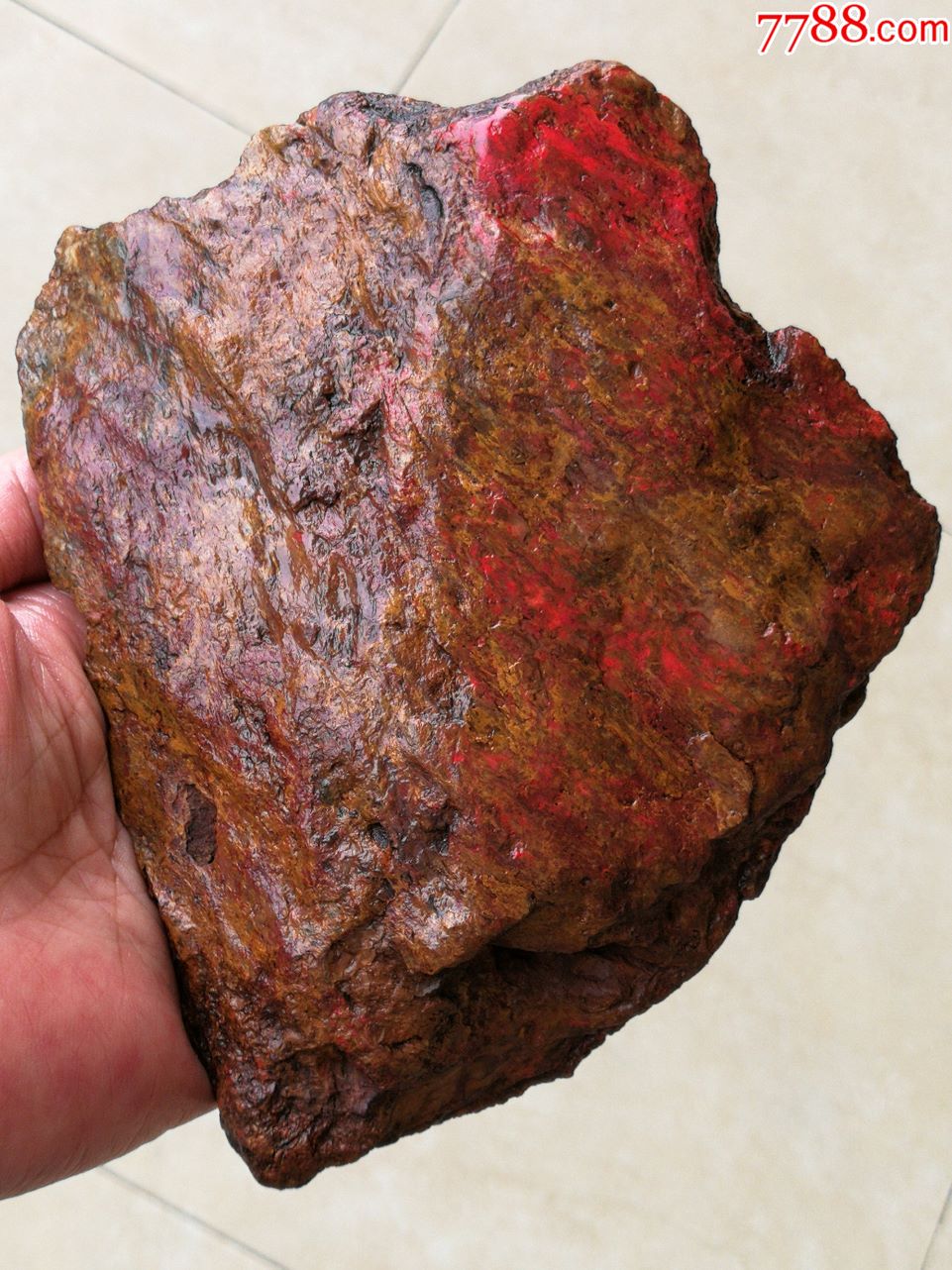 昌化田黄鸡血石毛料760g(90年代老存货,软地,手工好刻!