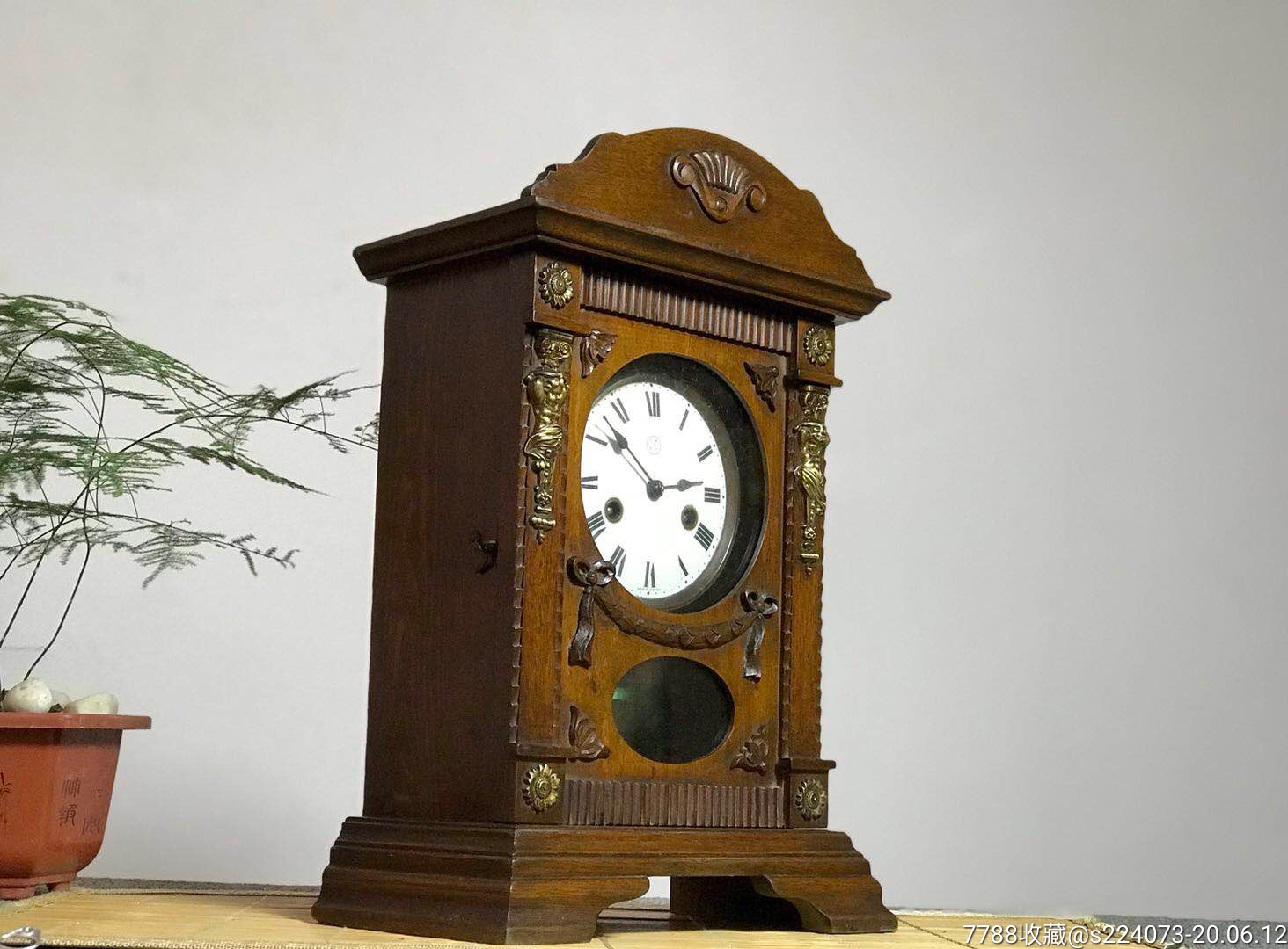 德国瓷盘老座钟19世纪『双箭』正品包老,外壳为西欧柚木,百年历史