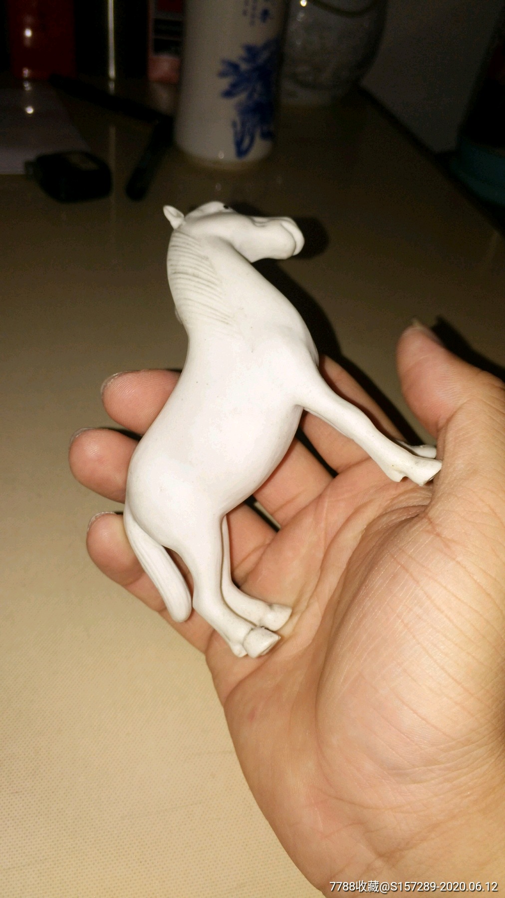 七八十年代陶瓷小马驹摆件