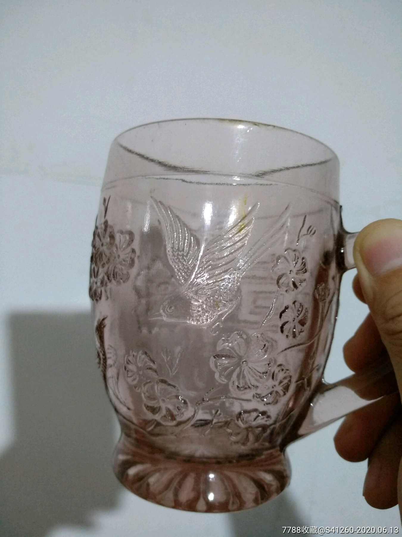 宋代琉璃杯图片