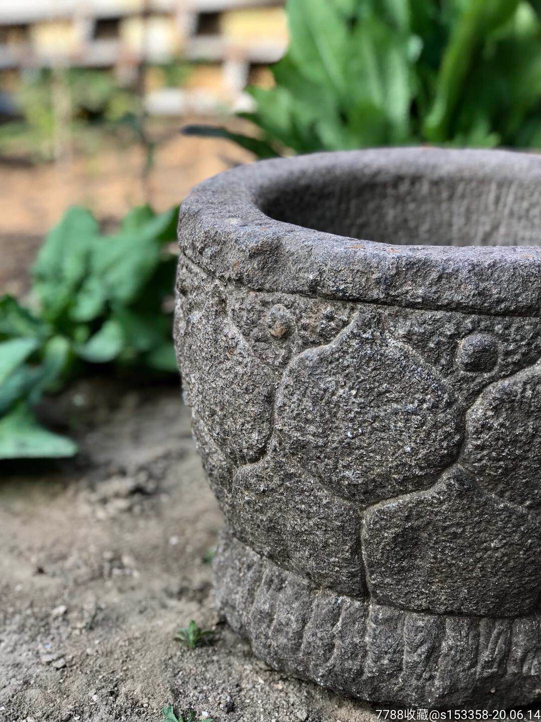 老青石莲花石盆