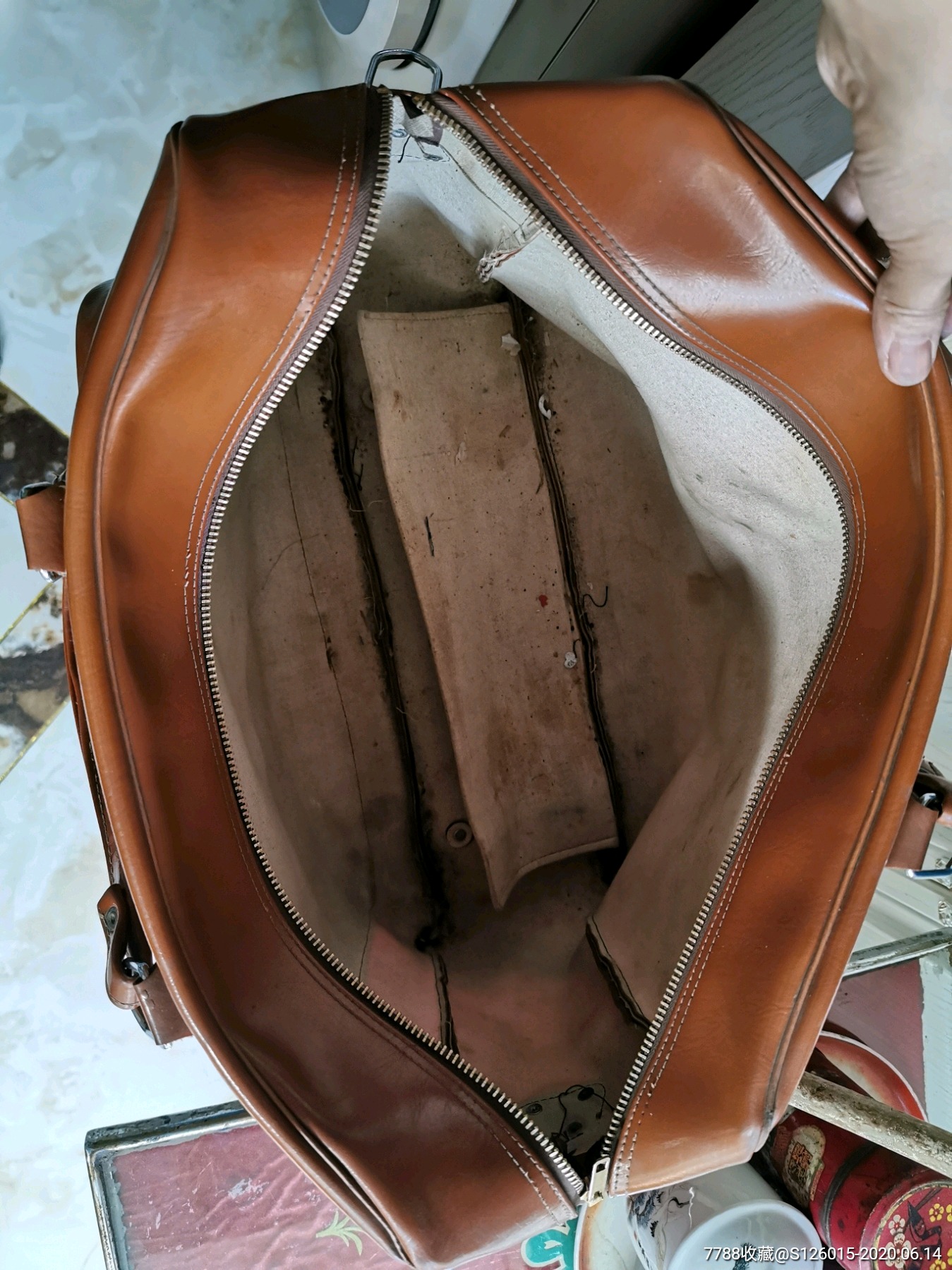 7080年代提包,老物件-旅行箱包-7788收藏