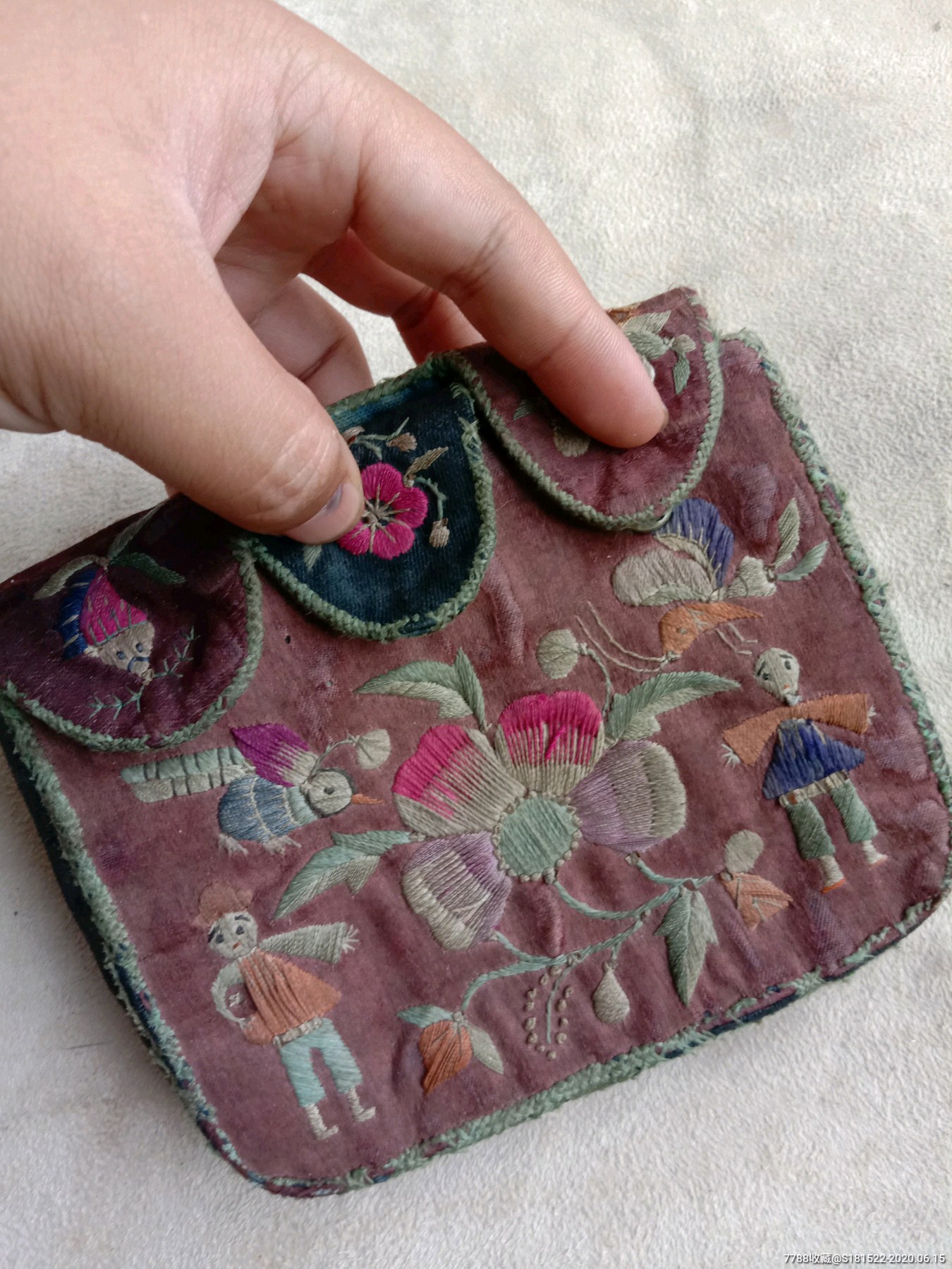 清代或民国时期老刺绣钱包腰包荷包老绣品漂亮刺绣