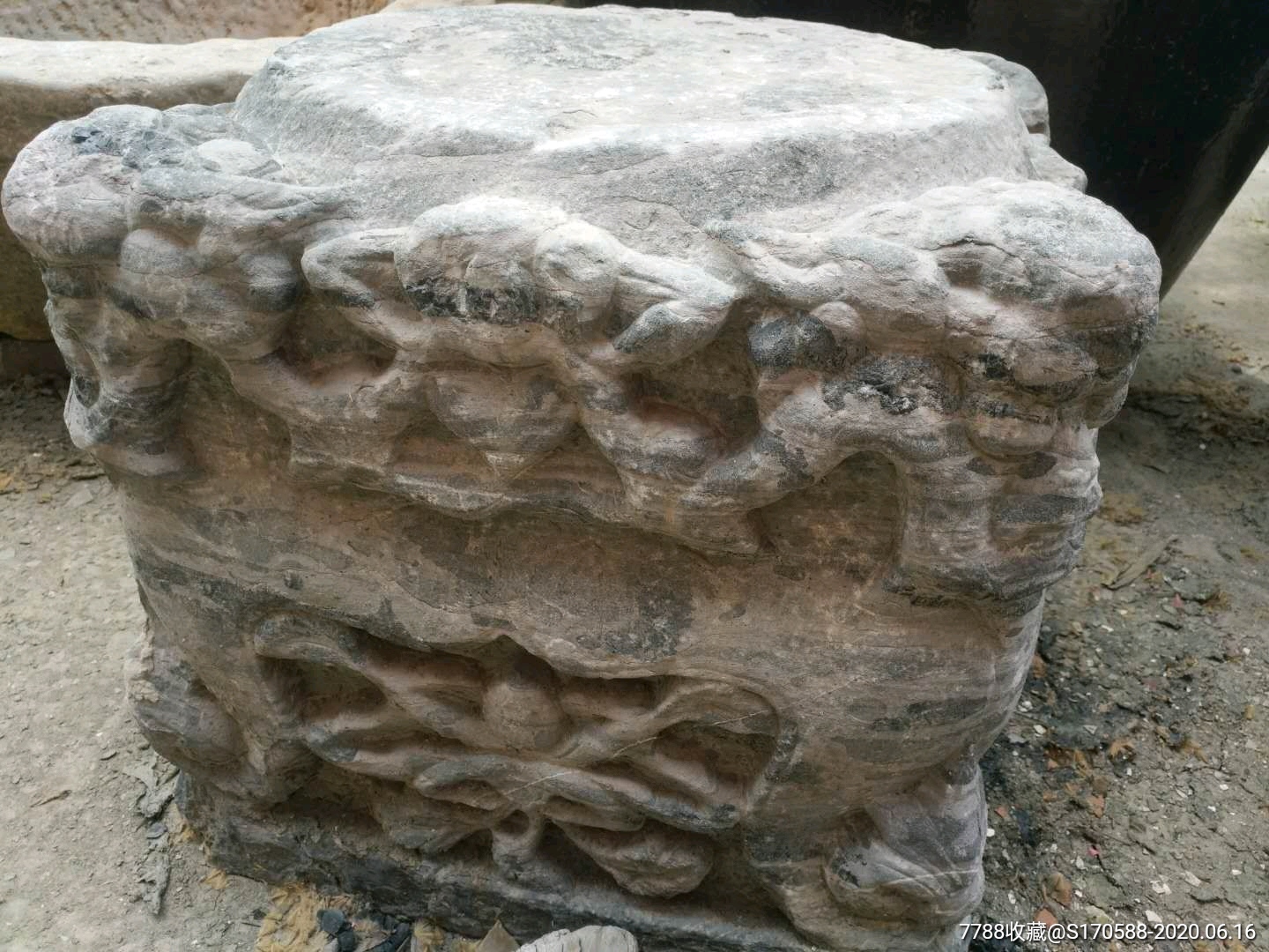 明代·青石石墩