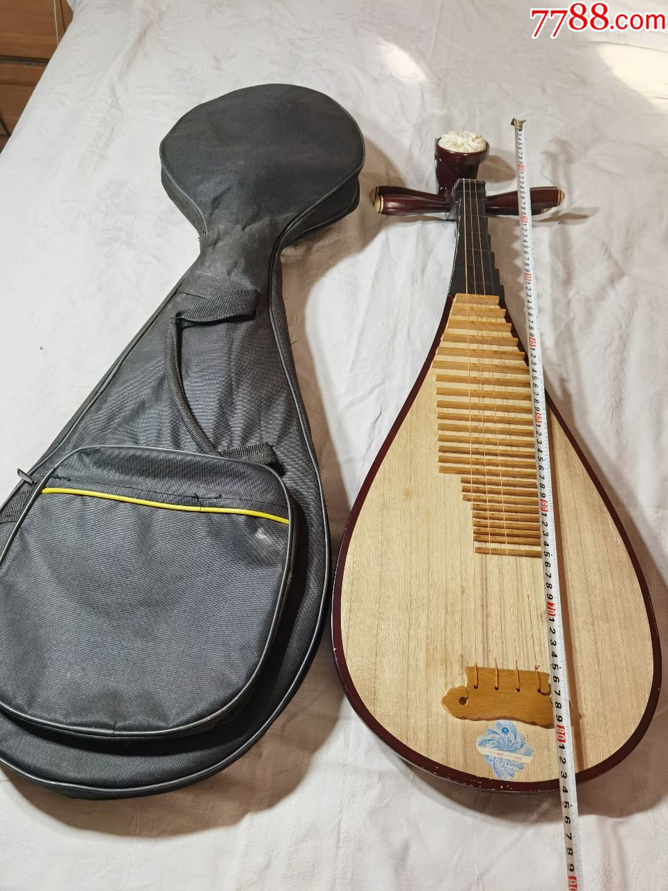 北京星海牌硬木骨花琵琶