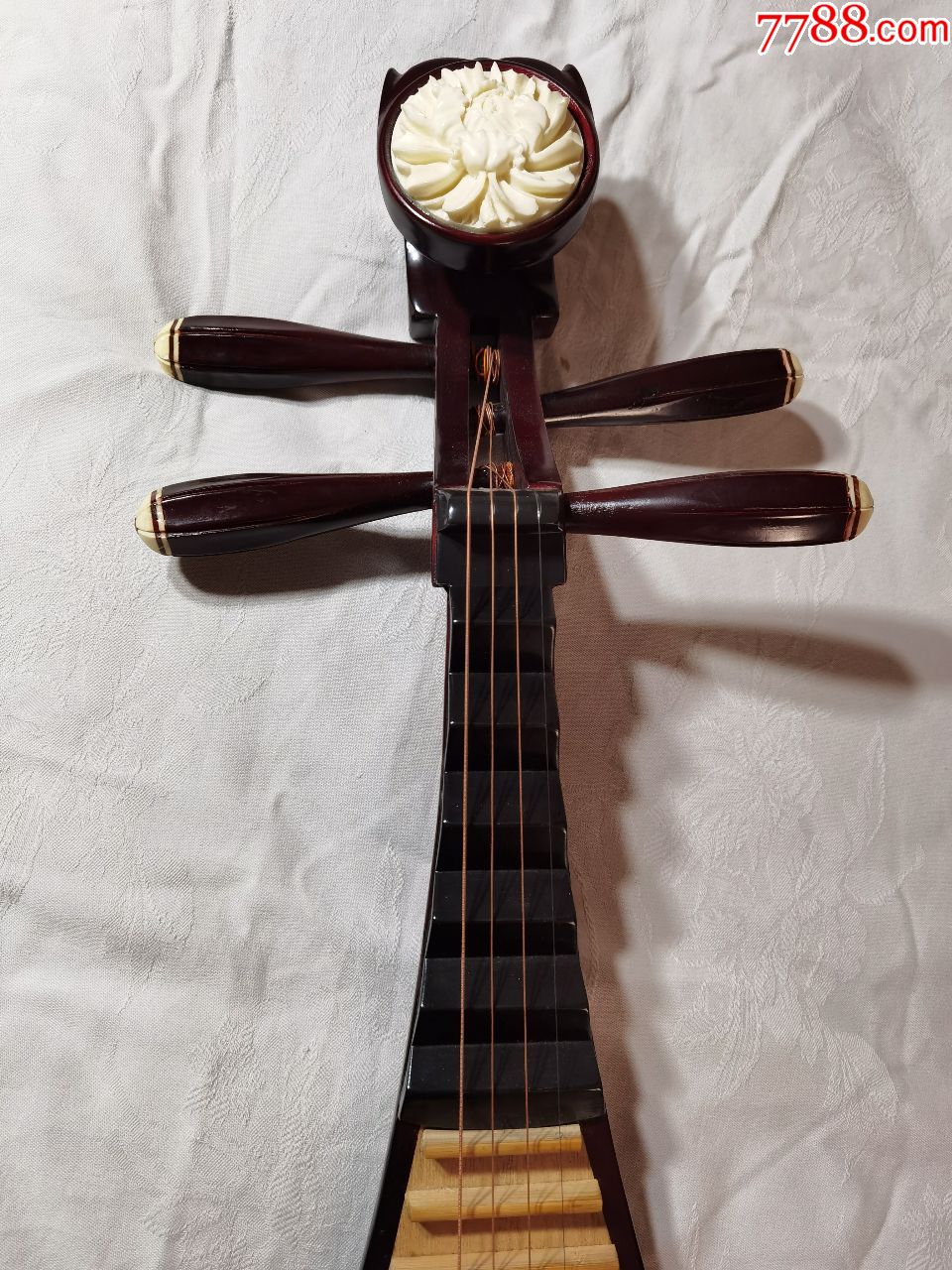 北京星海牌硬木骨花琵琶