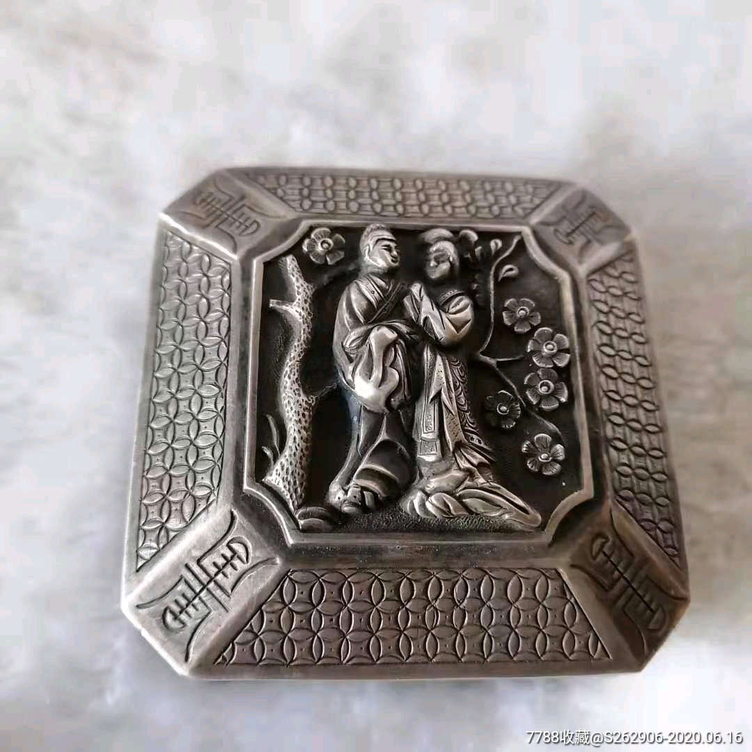 老银盒纯银印泥盒纯手工錾刻人物小银盒