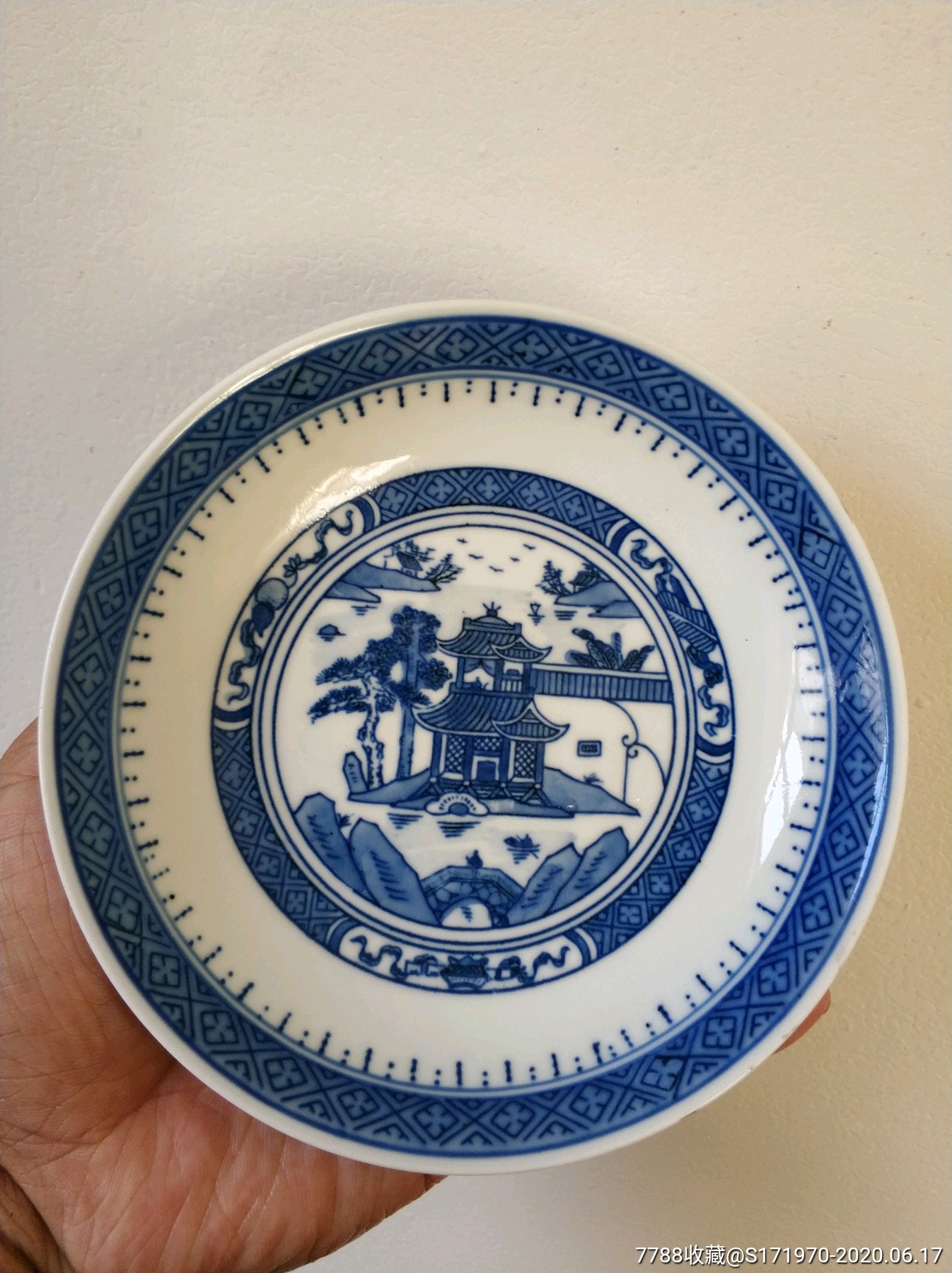 全品五六十年代手绘青花盘子_青花瓷_收藏价格_鉴定交易_7788瓷器网