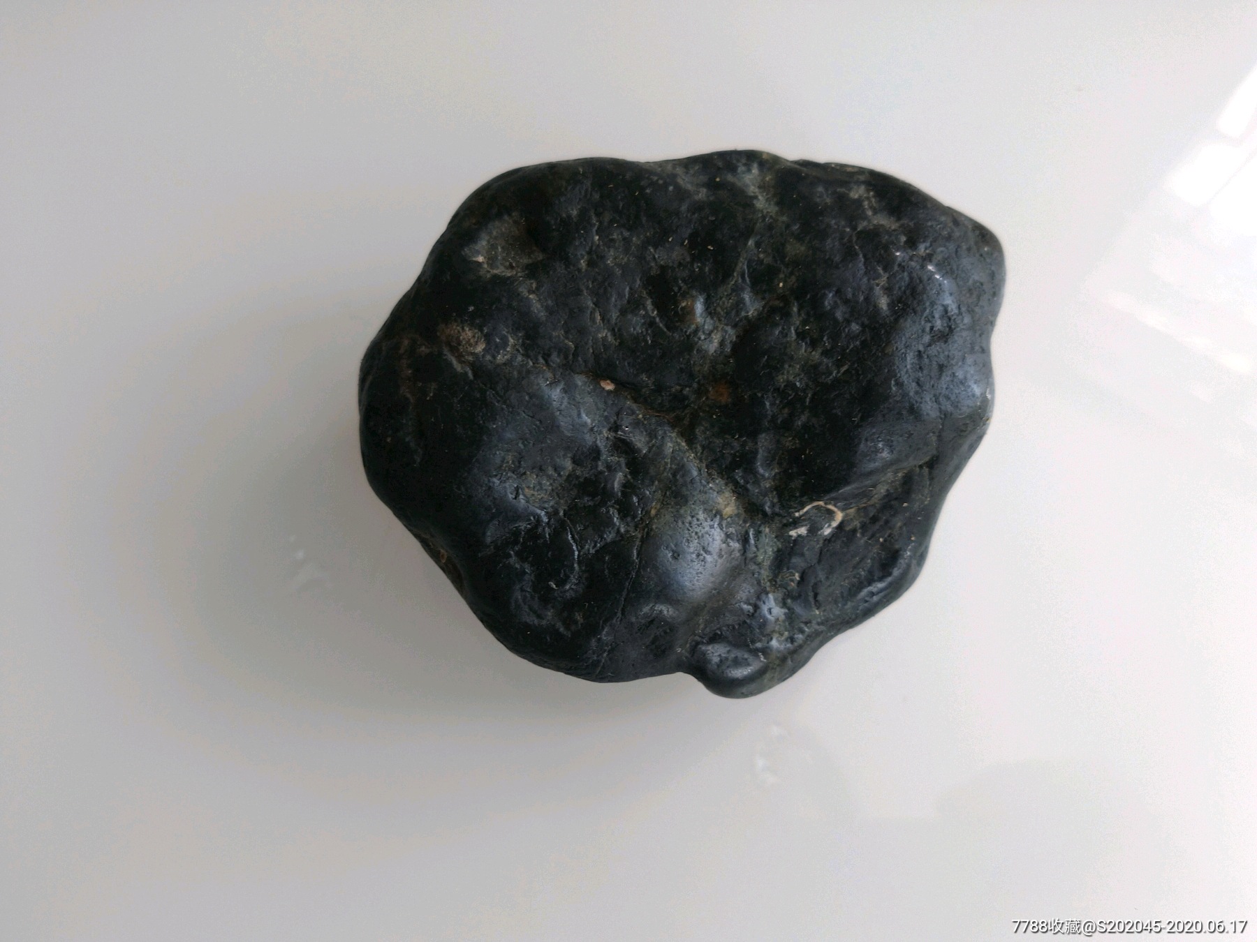 舟山陨石又名普陀山古陨石