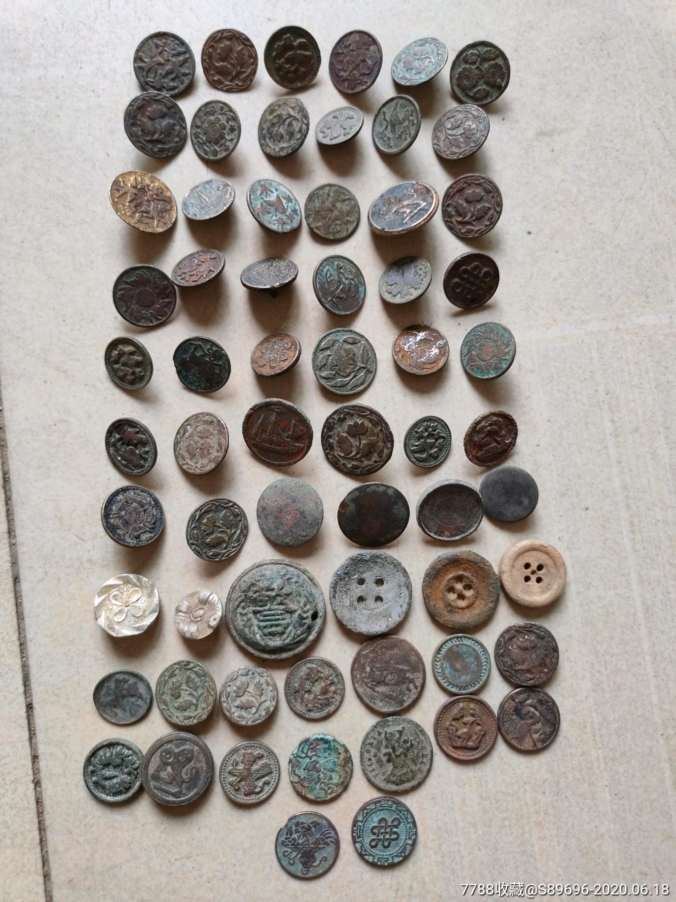 铜纽扣64枚,铜扣,老纽扣
