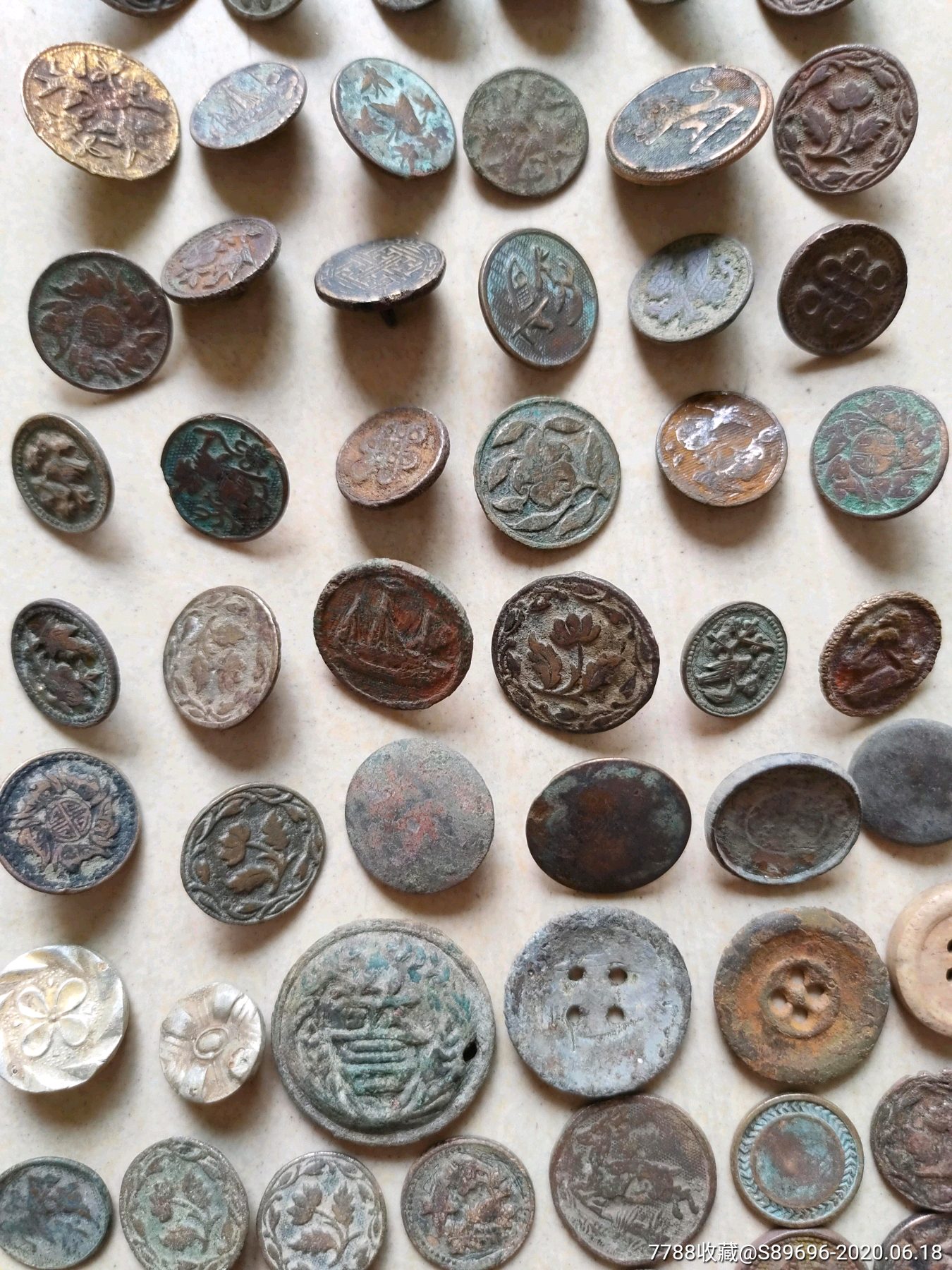 铜纽扣64枚,铜扣,老纽扣