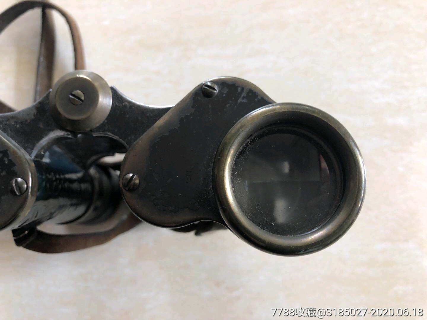 中正二十二*用望远镜