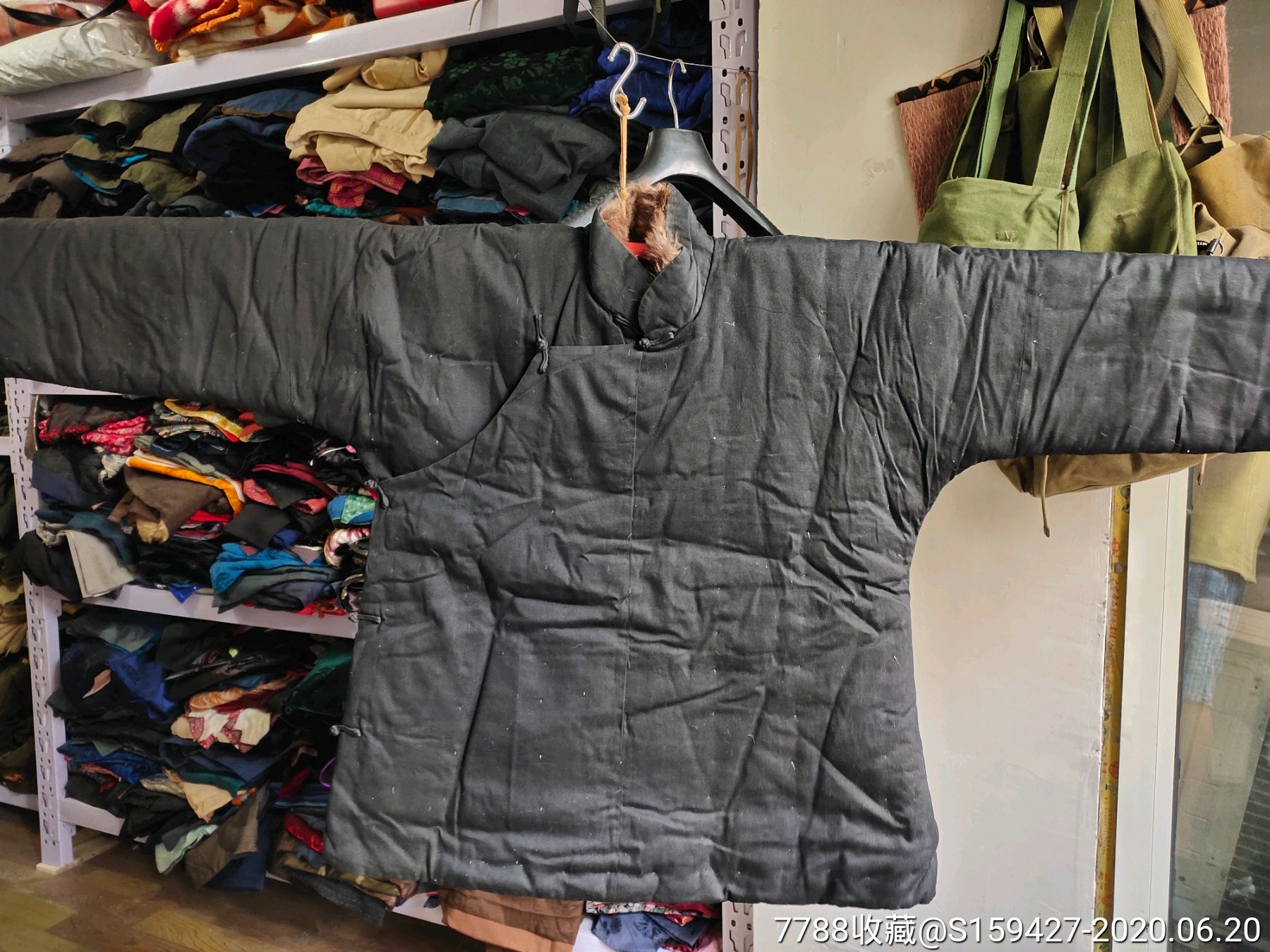 好品黑色棉布大襟羔羊皮棉袄