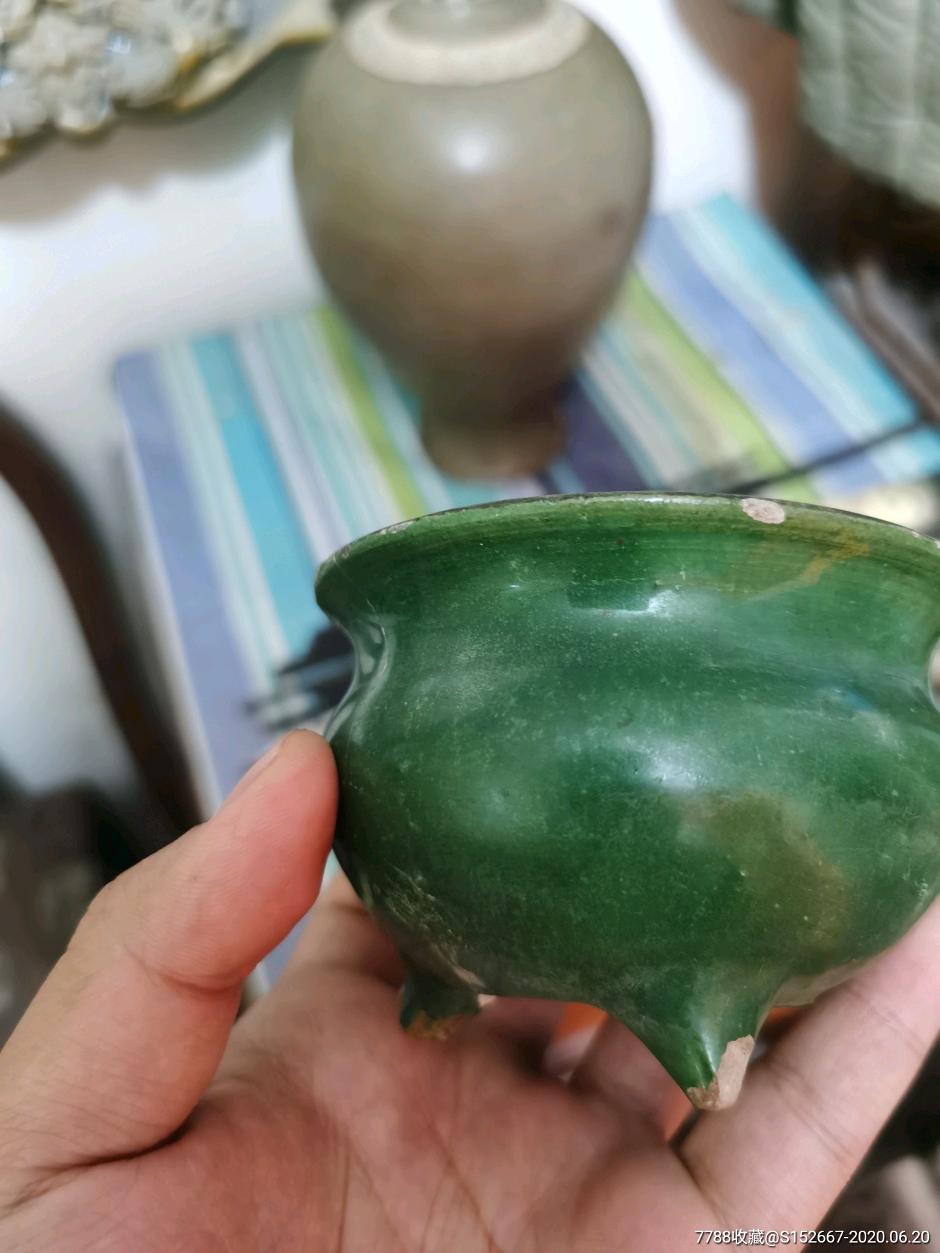 出土辽金元时期辽绿老香炉出土老香炉!辽金元时期老香炉!辽绿!