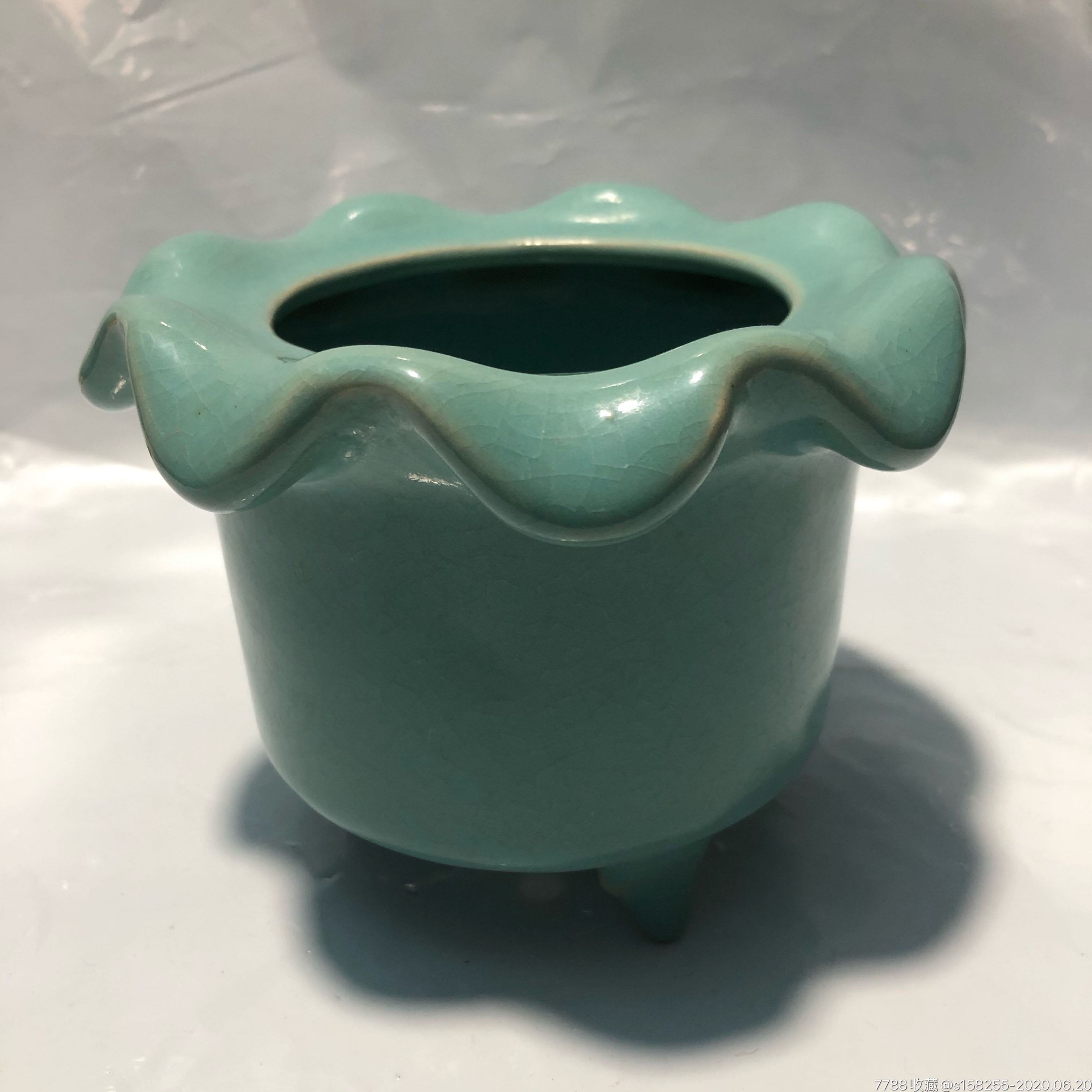 汝窑翠青釉圆洗花盆