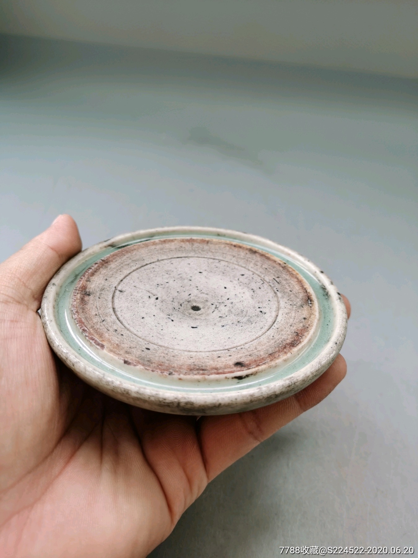 清末豆青釉瓷砚