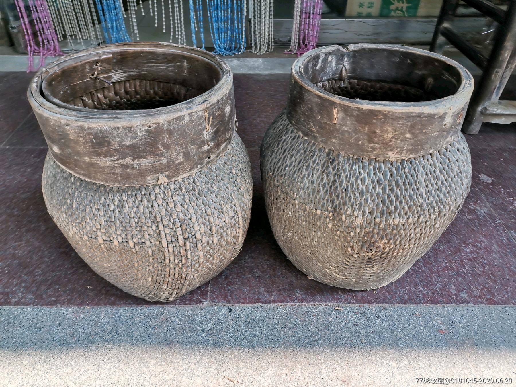 民俗老物件:盛粮食用的升一对