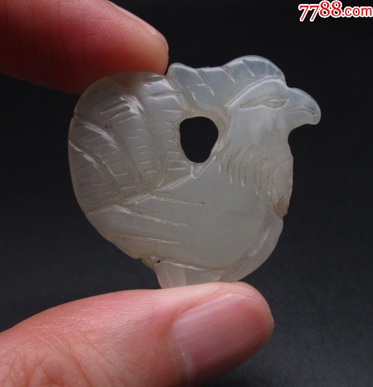 包老包真清代和田玉公鸡造型的玉坠