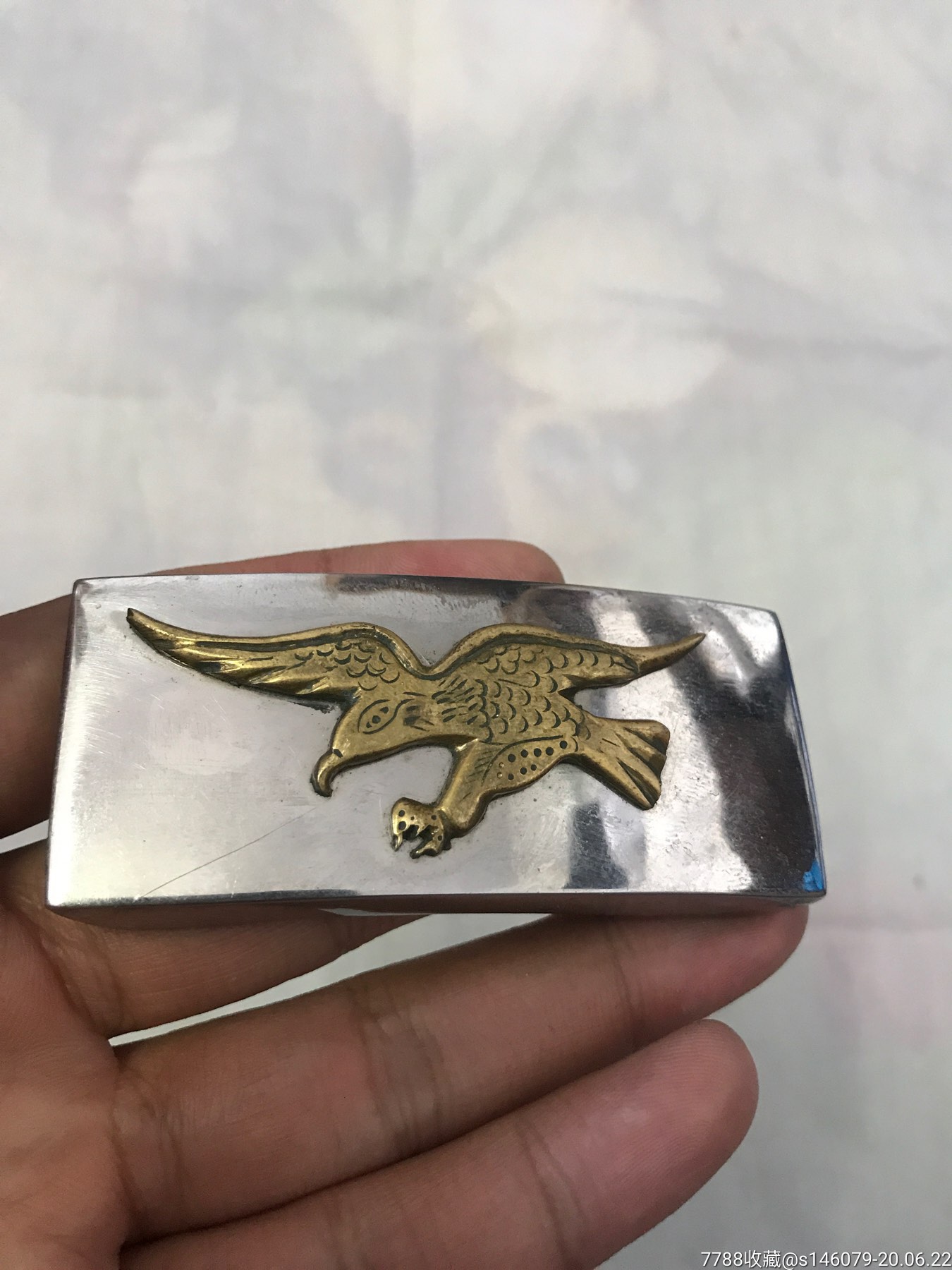 手工打制白钢腰带扣