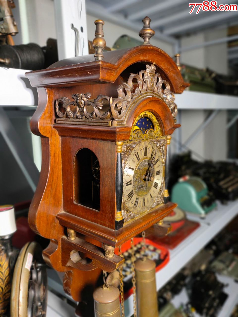 荷兰机械钟表挂钟重力钟拉链钟带月相西洋古董老物件