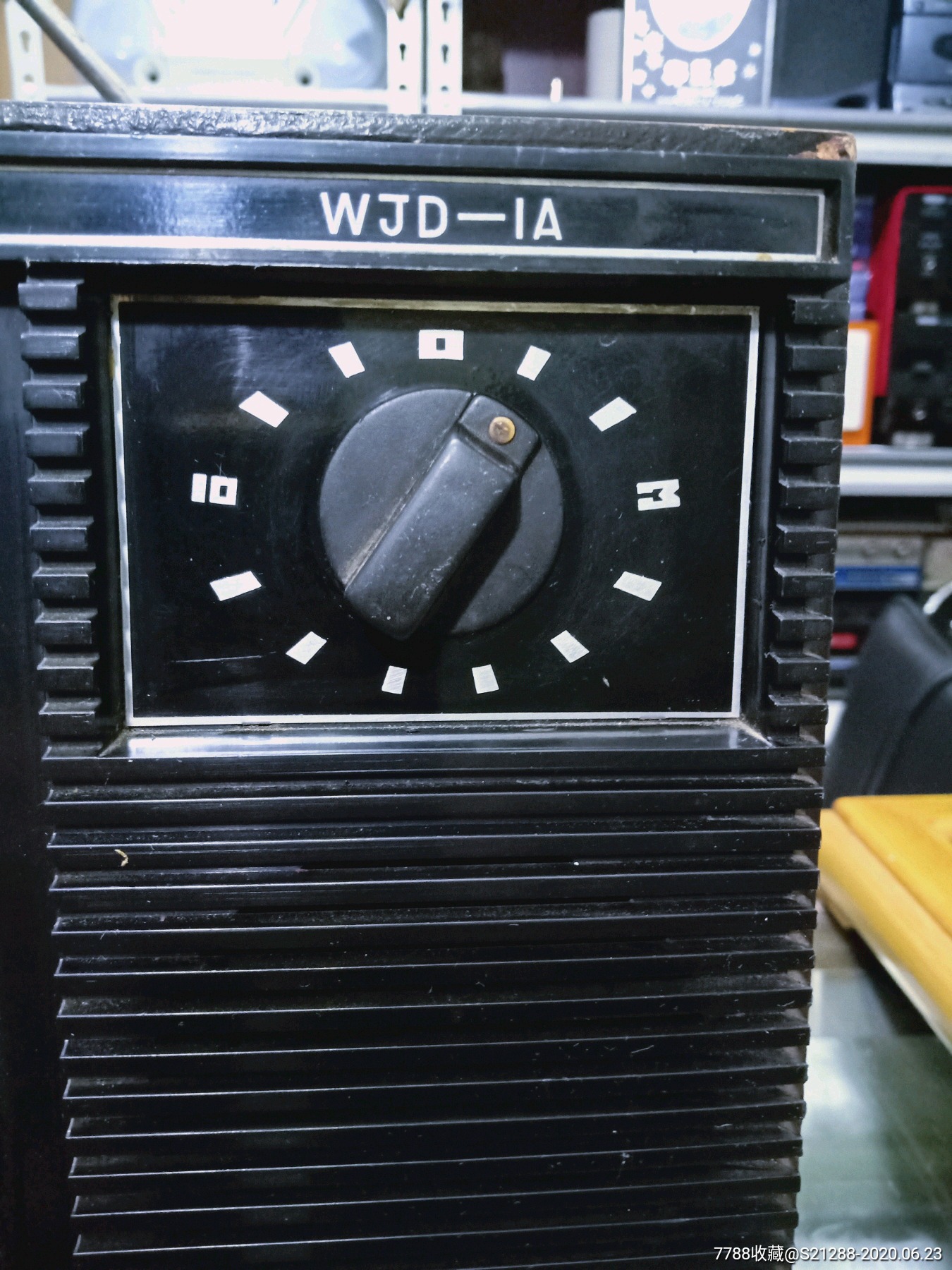 红梅黑白电视机,不议价