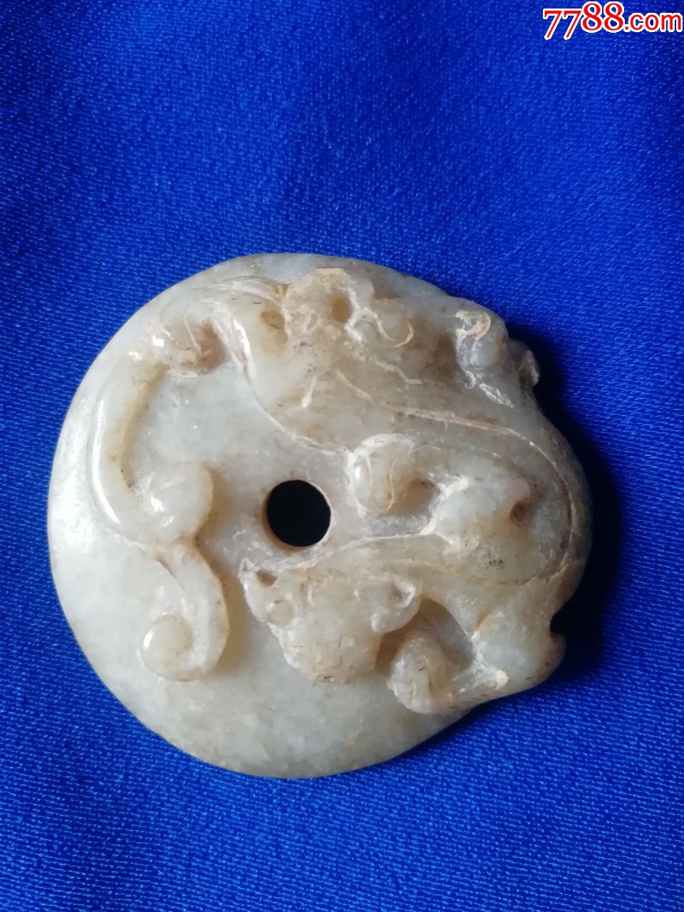 和田玉螭龙玉佩