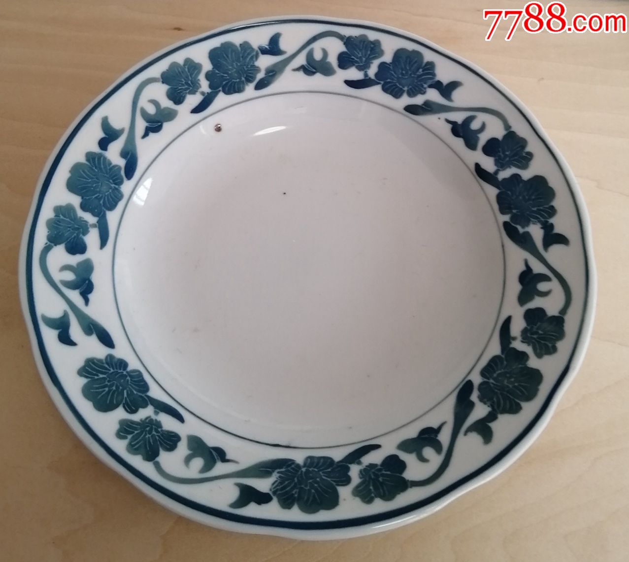 八十年代，湖南新湘瓷盘，蓝海棠花，罕见，尺寸见图，微波浪纹边_青花瓷_作品欣赏_收藏价值_7788字画网