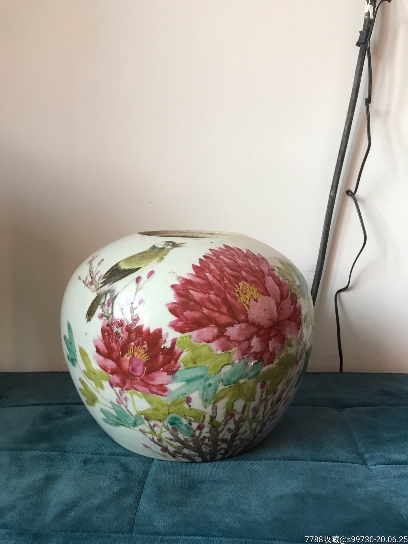 王和太粉彩富贵牡丹花鸟西瓜罐