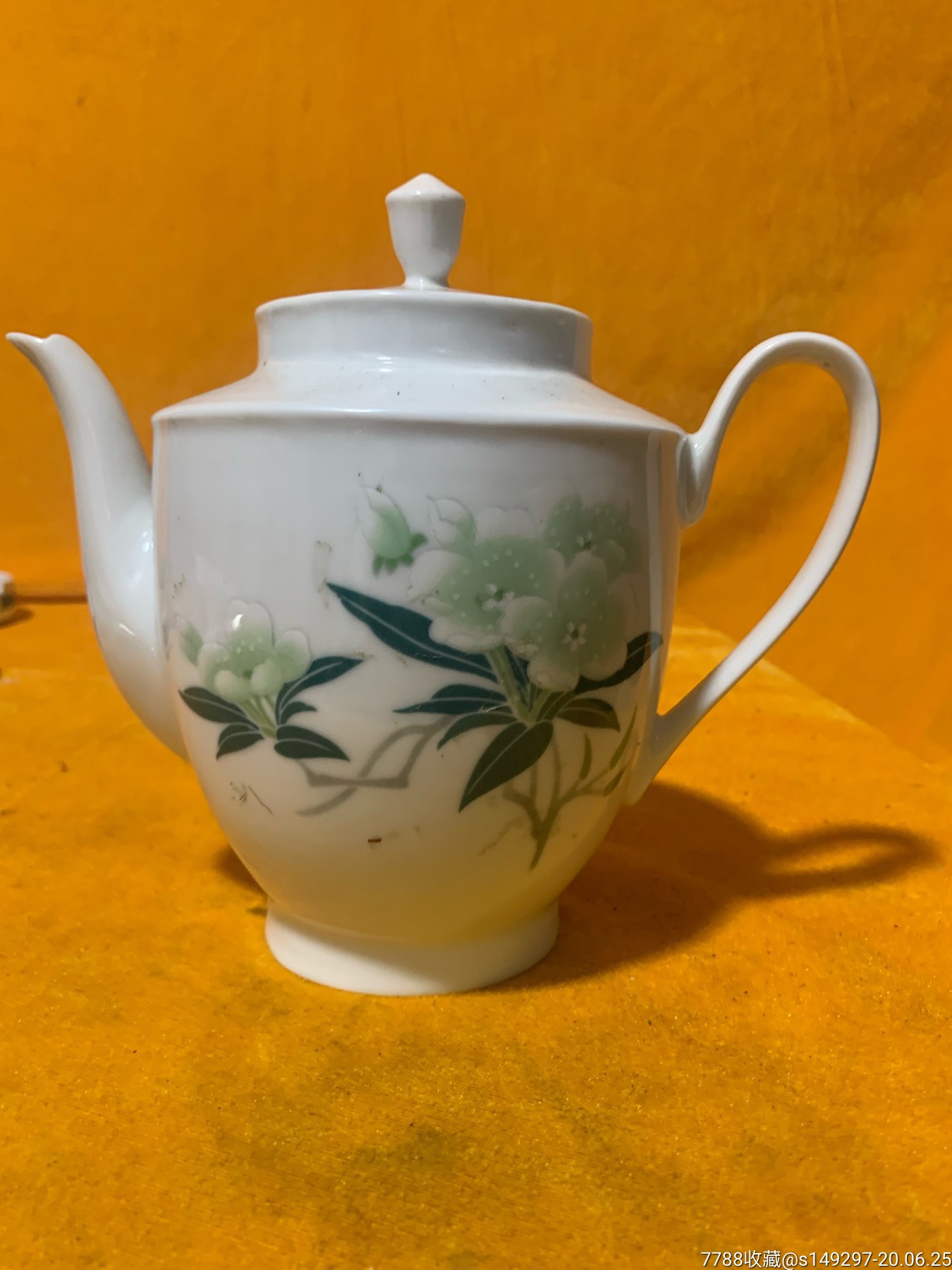 醴陵六七十年代手绘梨花茶壶