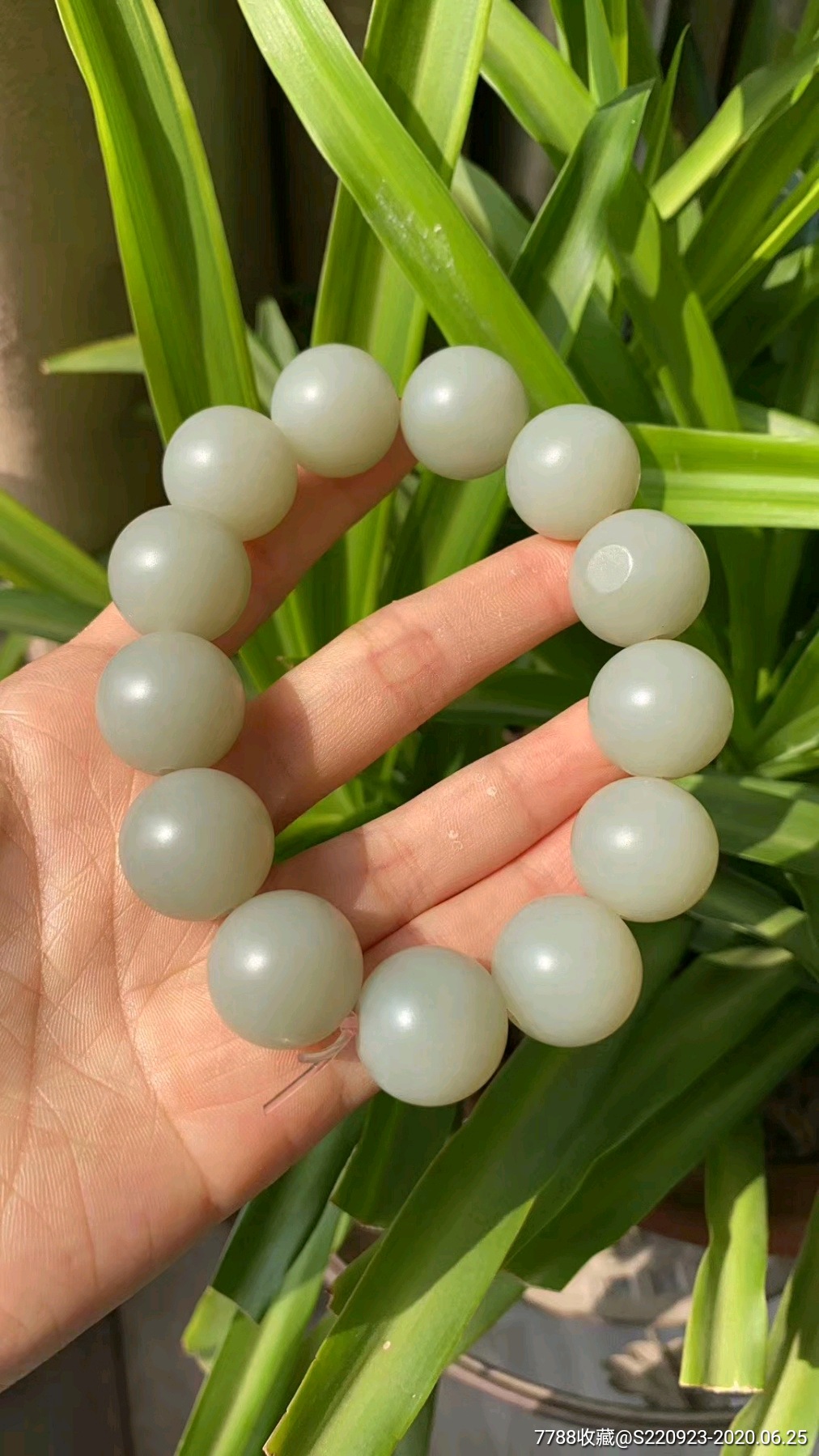 新疆和田籽料圆珠手串