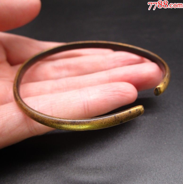 包老包真清代铜手镯