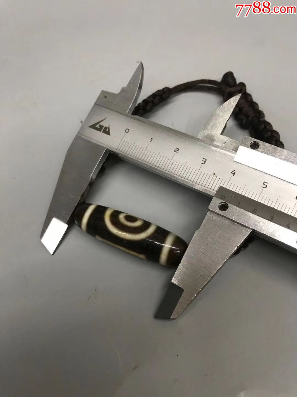 9品￥49999老天珠手串三条9品￥19999天珠项链眼珠纹圆形珠108颗9