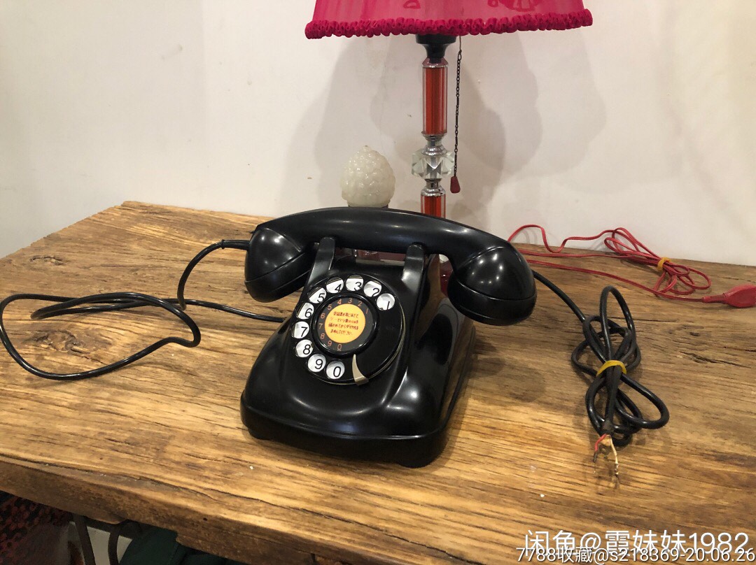 1982年的电话机(八十年代的电话机是什么样子的)