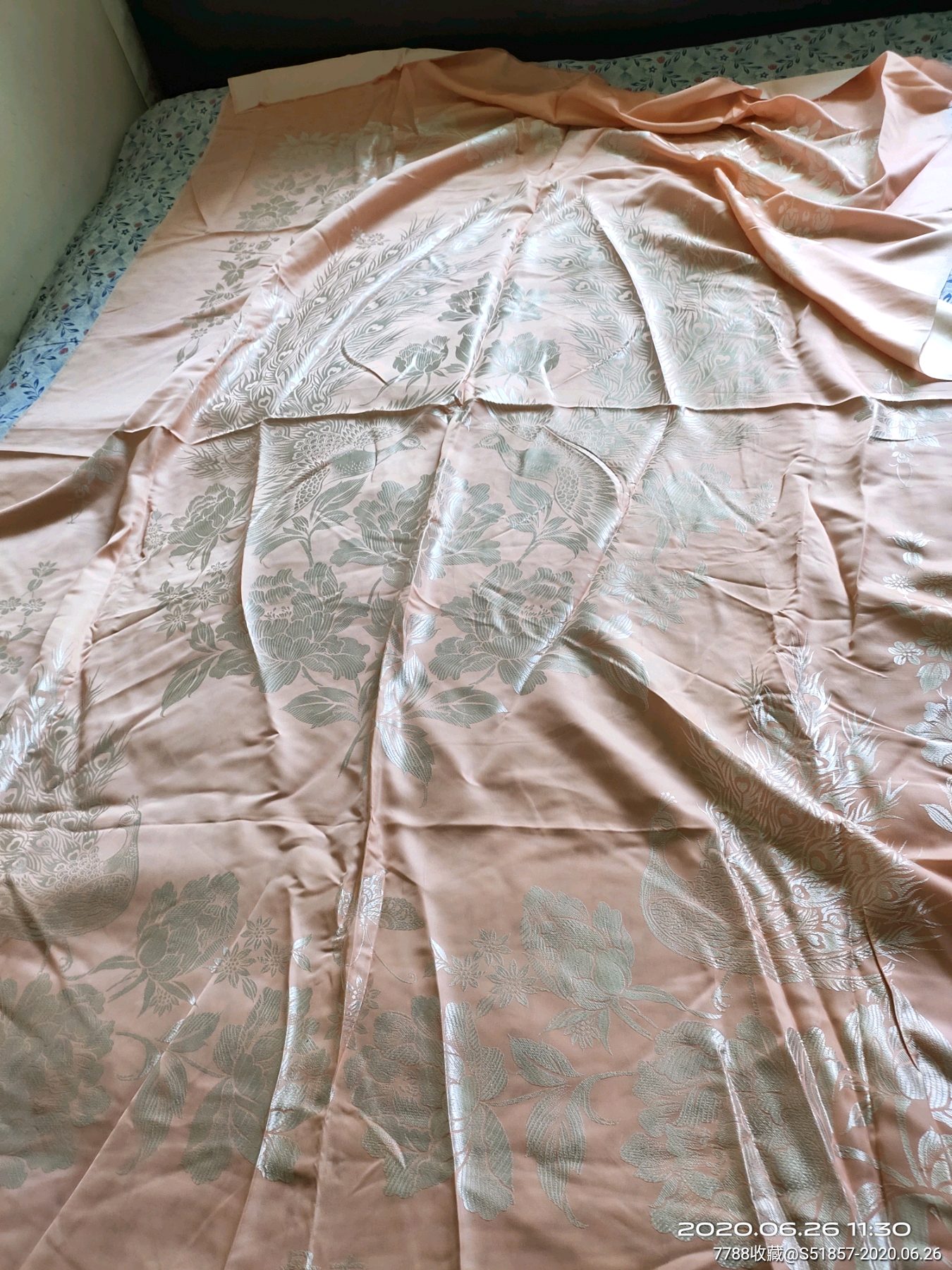 尼龙缎被面
